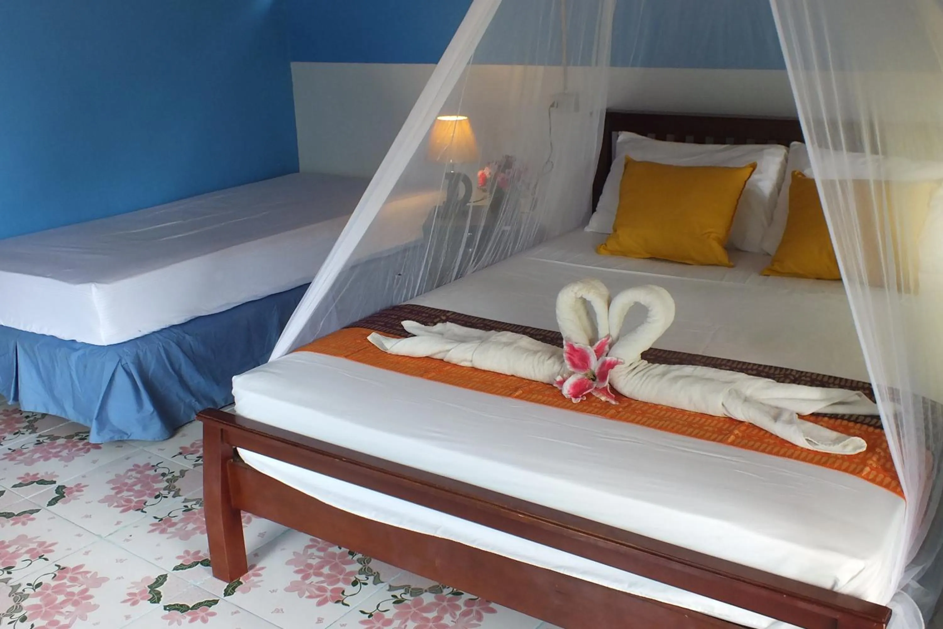 Bedroom, Bed in Klong Jark Bungalows