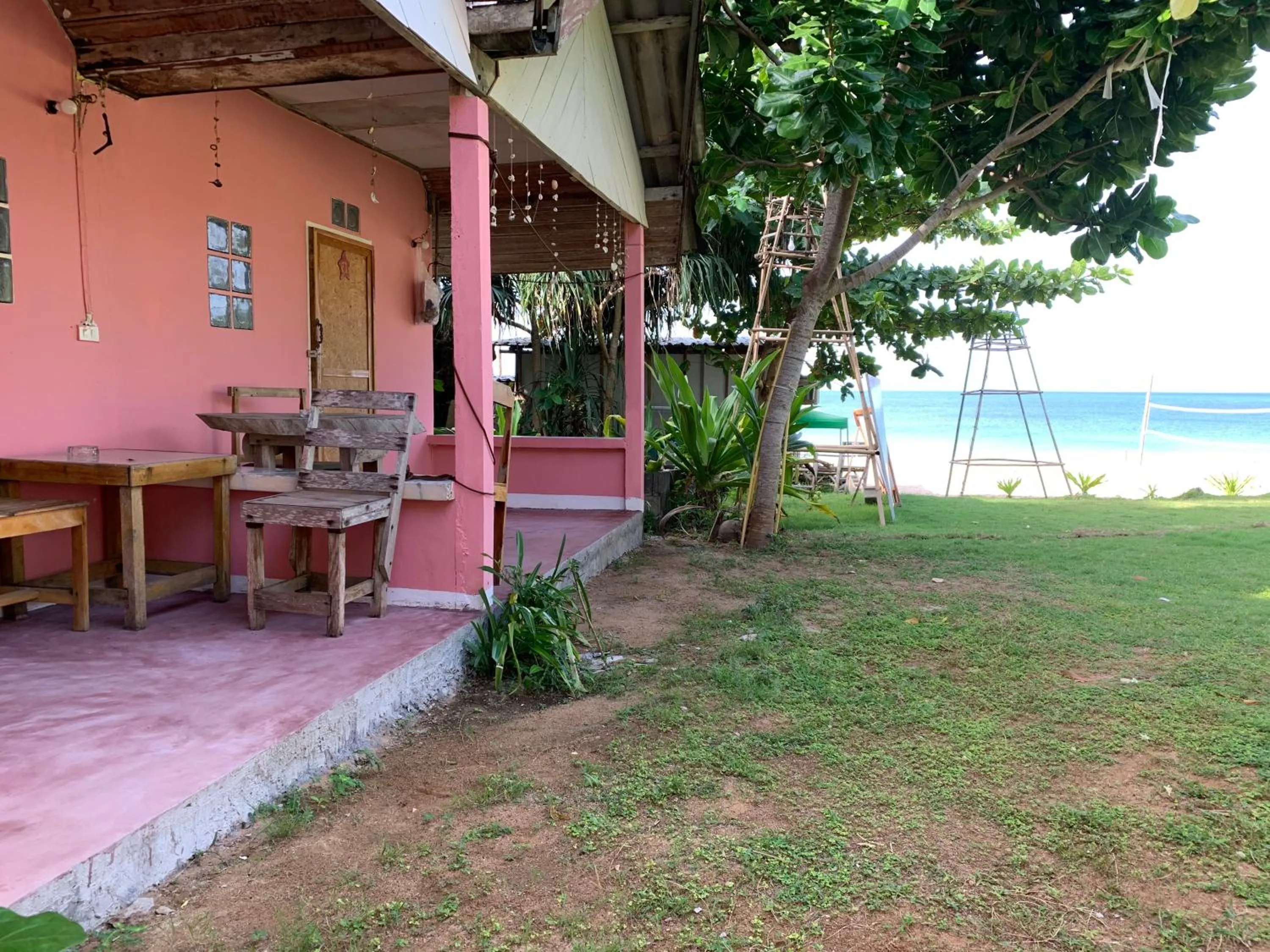 Facade/entrance in Klong Jark Bungalows