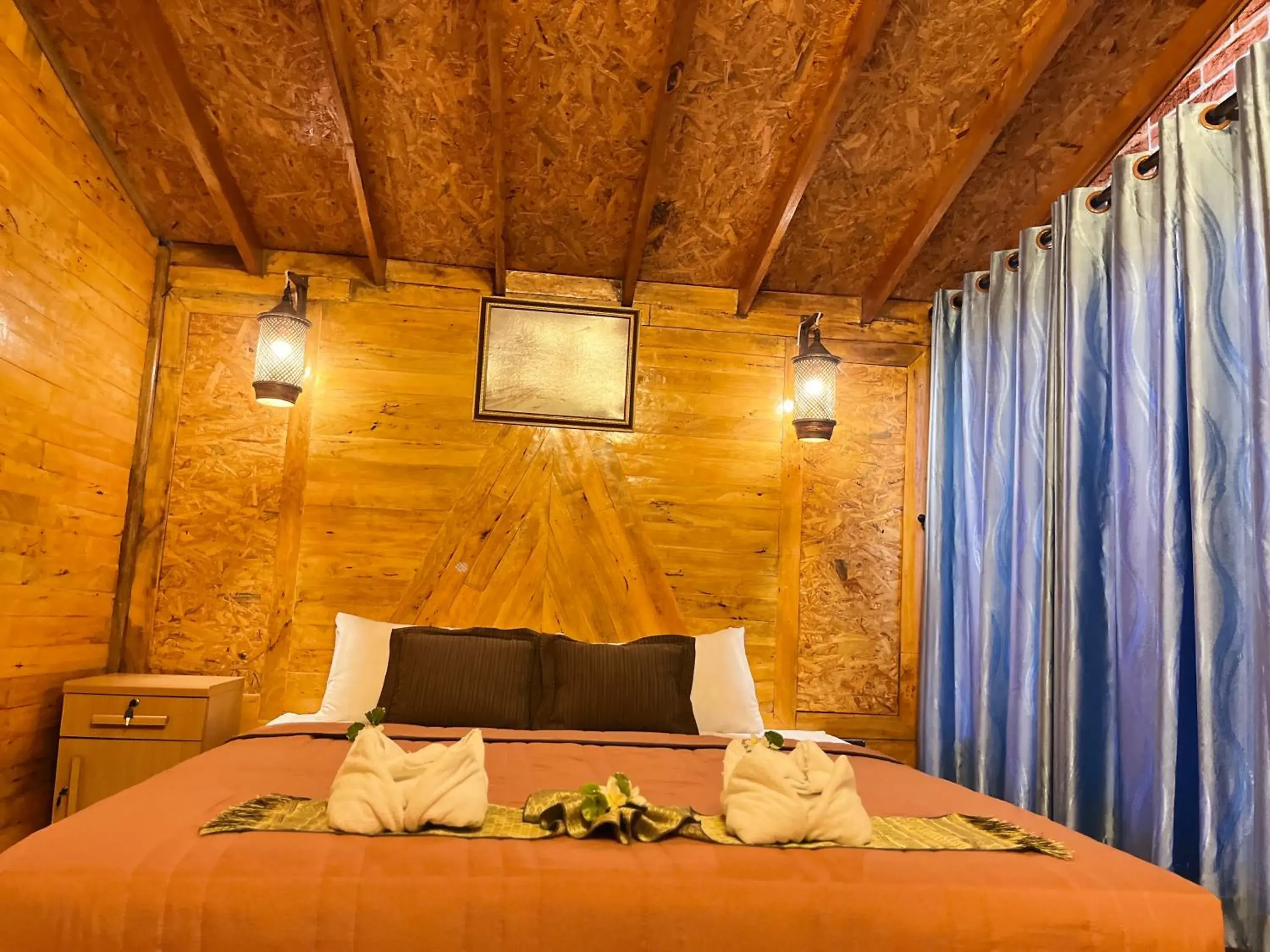 Bed in Klong Jark Bungalows Bed in Klong Jark Bungalows