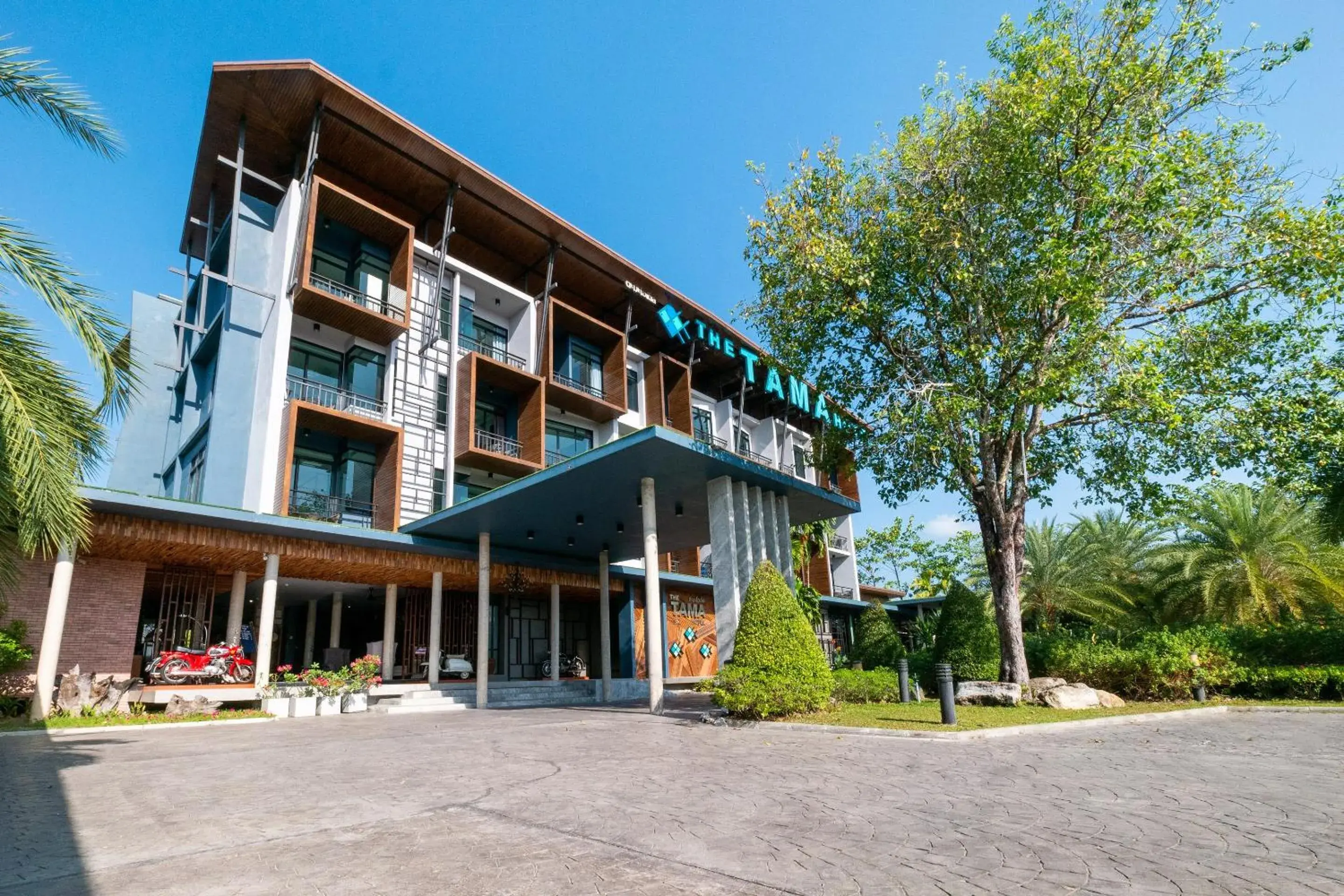 Facade/entrance in The Tama Hotel- SHA Plus Facade/entrance in The Tama Hotel- SHA Plus