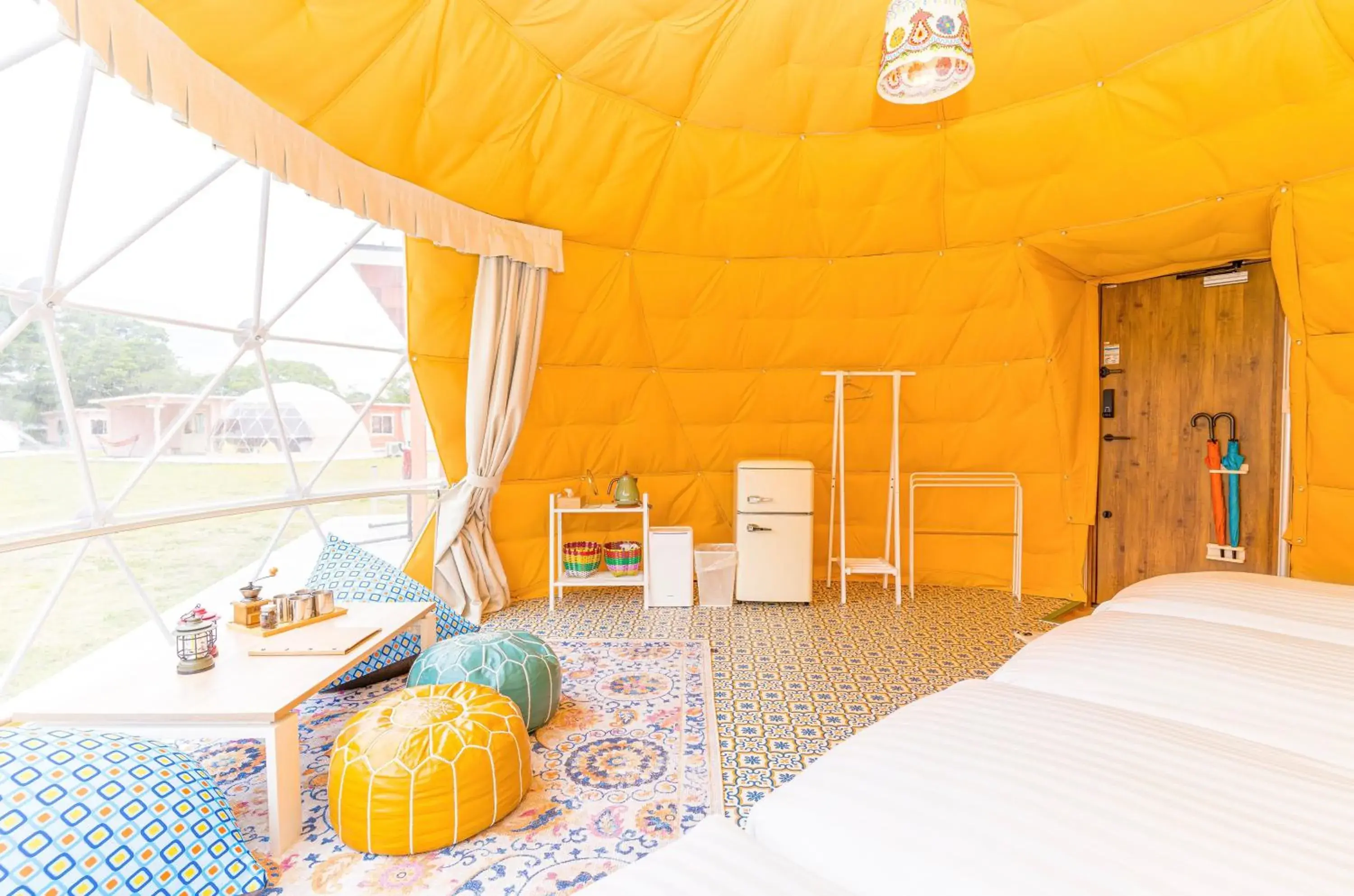 Photo of the whole room, Bed in TACO GLAMP Photo of the whole room, Bed in TACO GLAMP