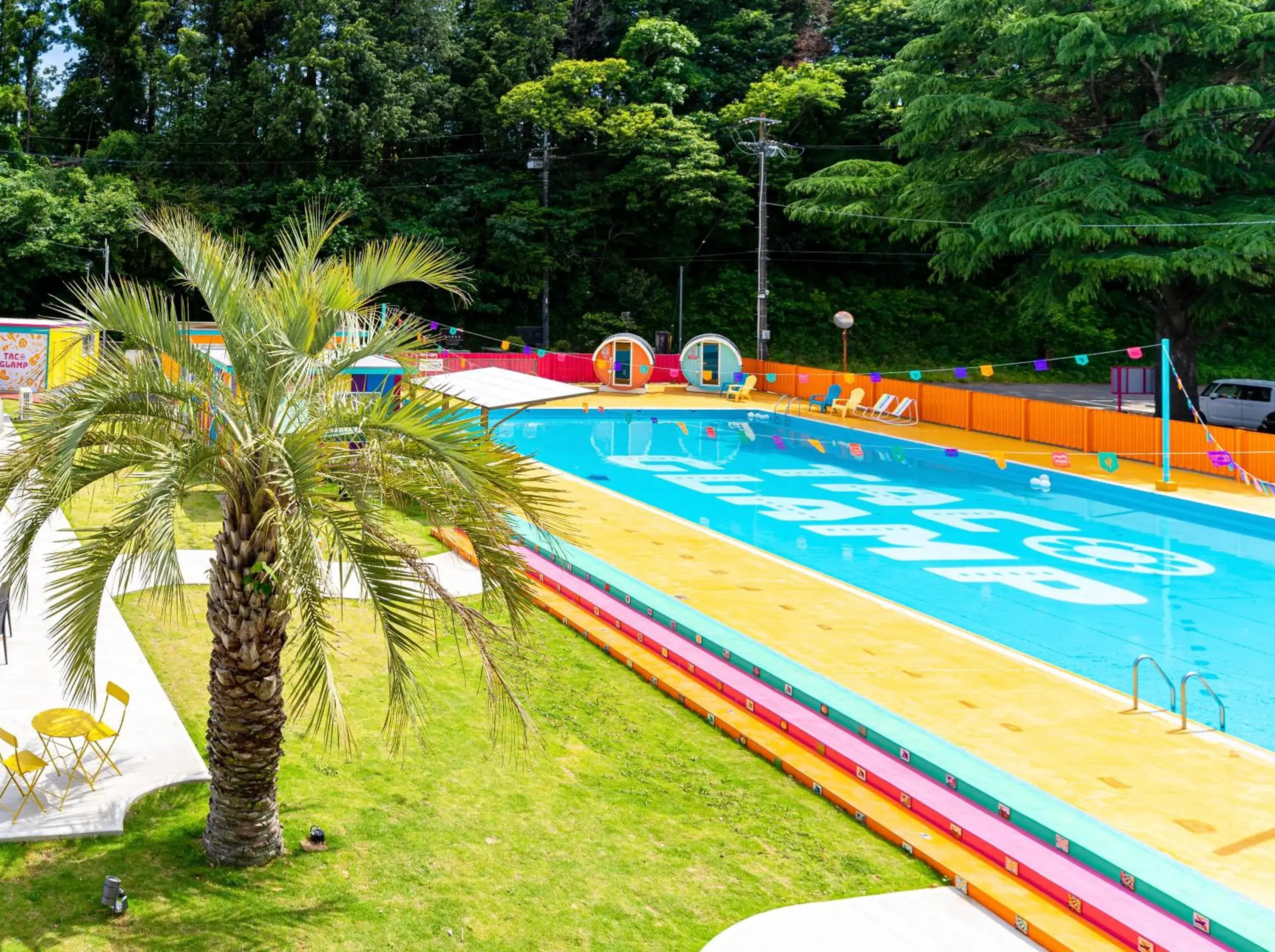 Pool view in TACO GLAMP Pool view in TACO GLAMP