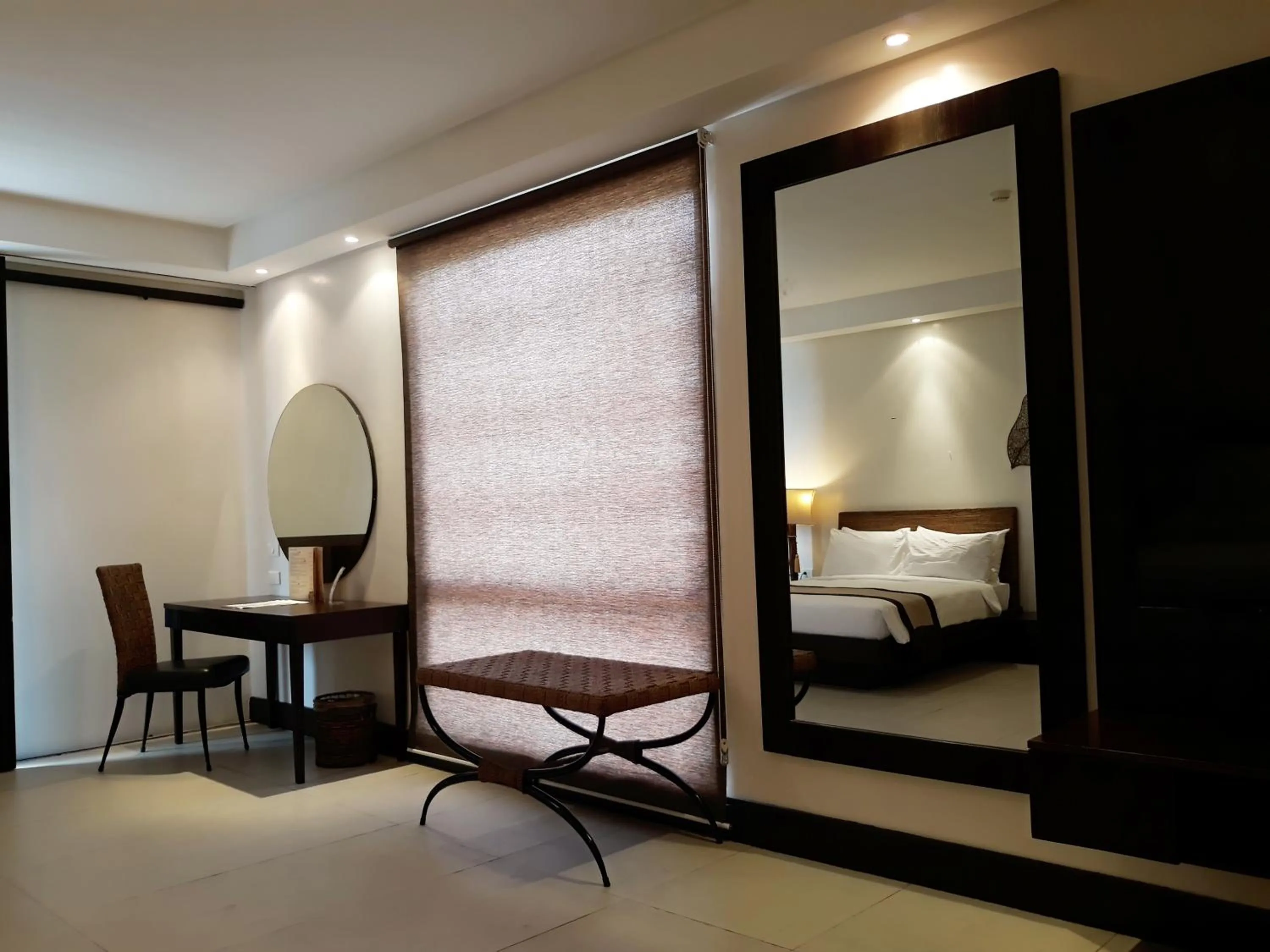 Bed in Kamana Sanctuary Resort & Spa