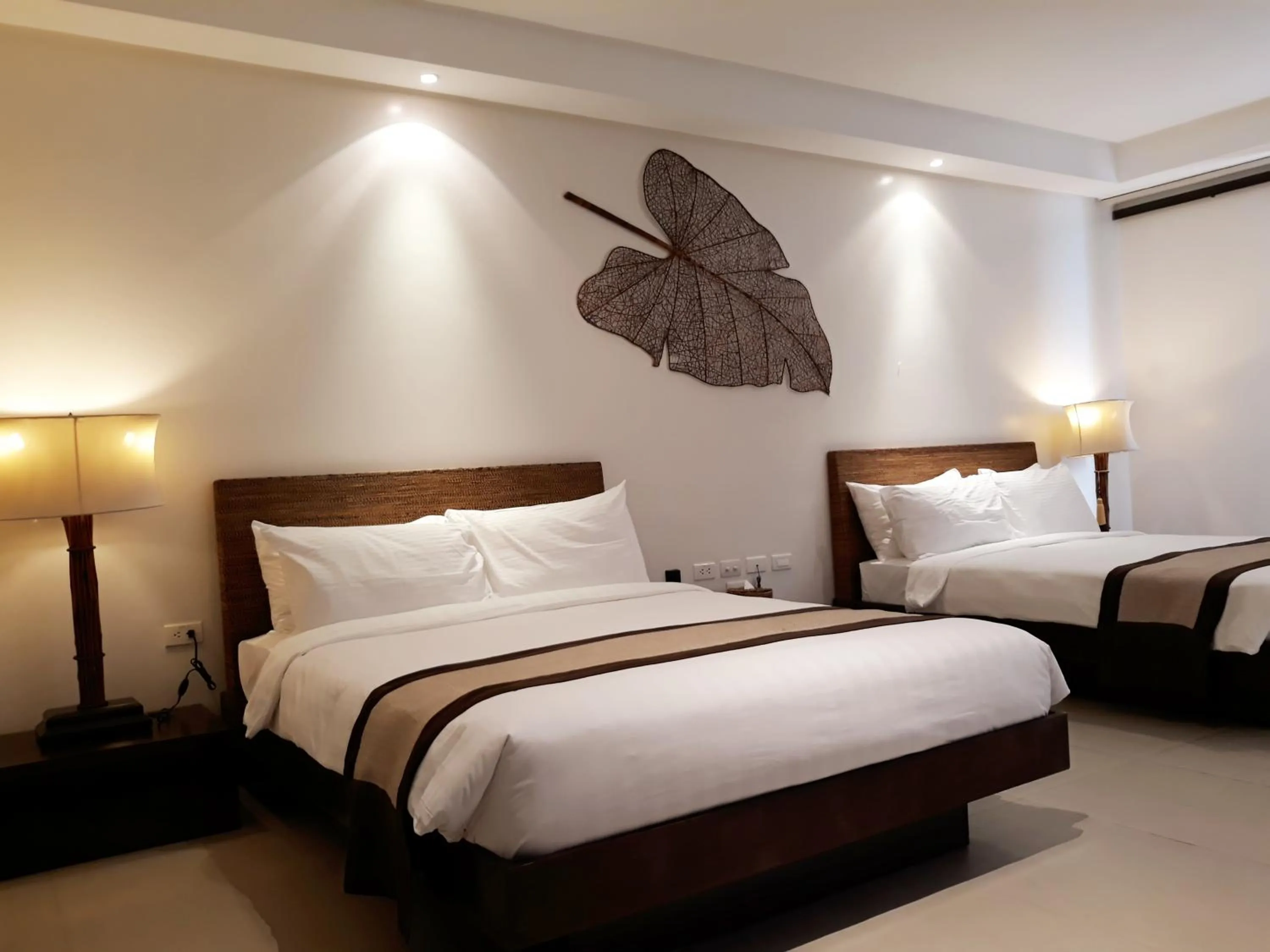 Bed in Kamana Sanctuary Resort & Spa