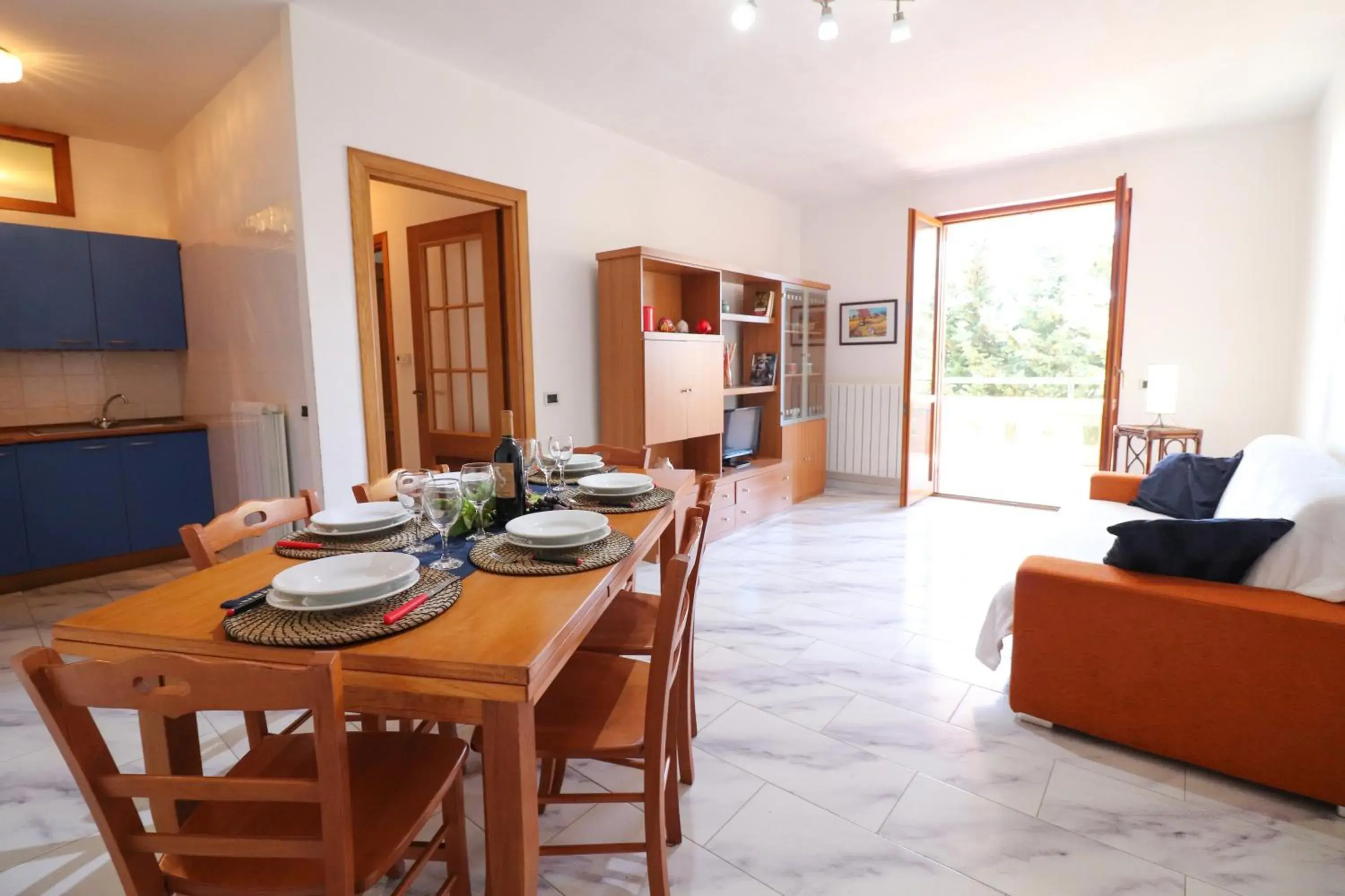 Casa Zara Ideal Stay for Families and Small Groups Casa Zara Ideal Stay for Families and Small Groups