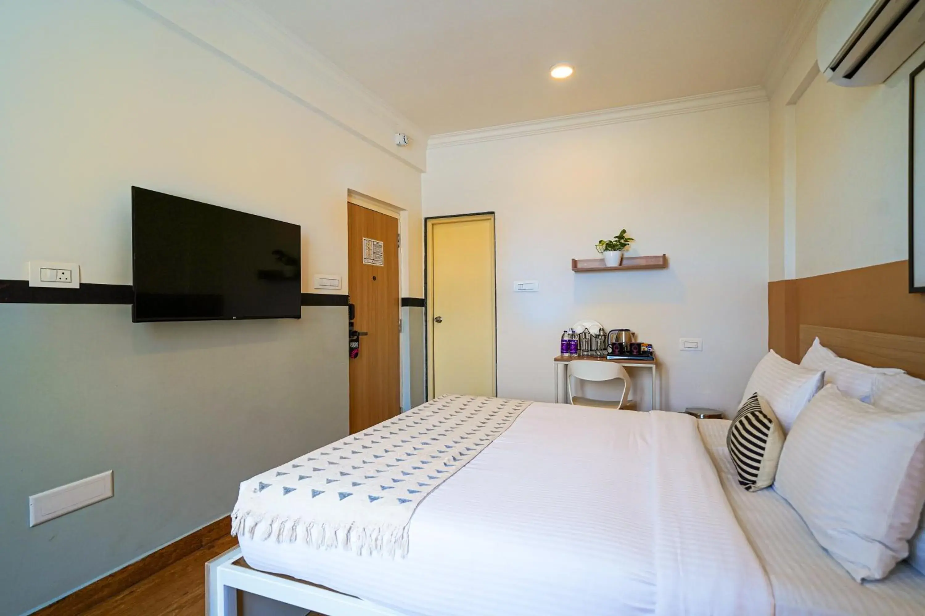 Bed in Olive Zip Koramangala 4th Block by Embassy Group Bed in Olive Zip Koramangala 4th Block by Embassy Group