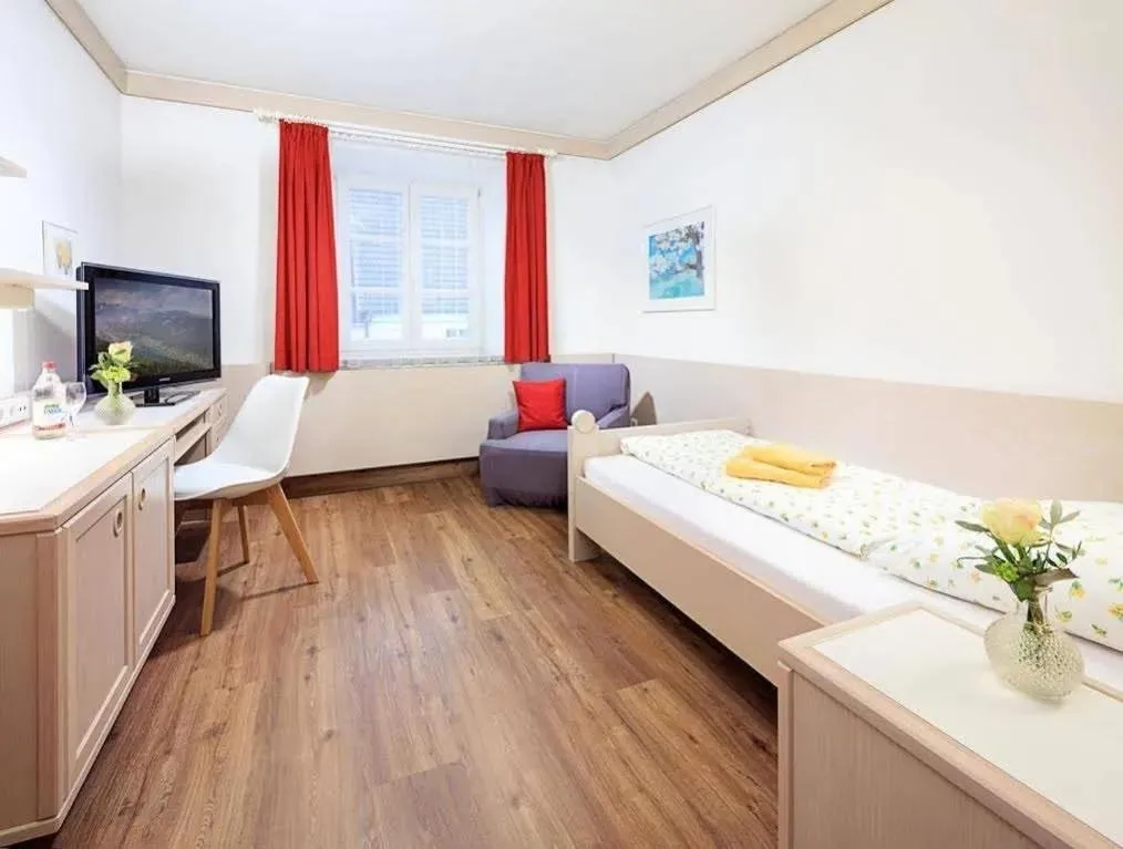 Bed in Hotel und Gasthof Zur Laute