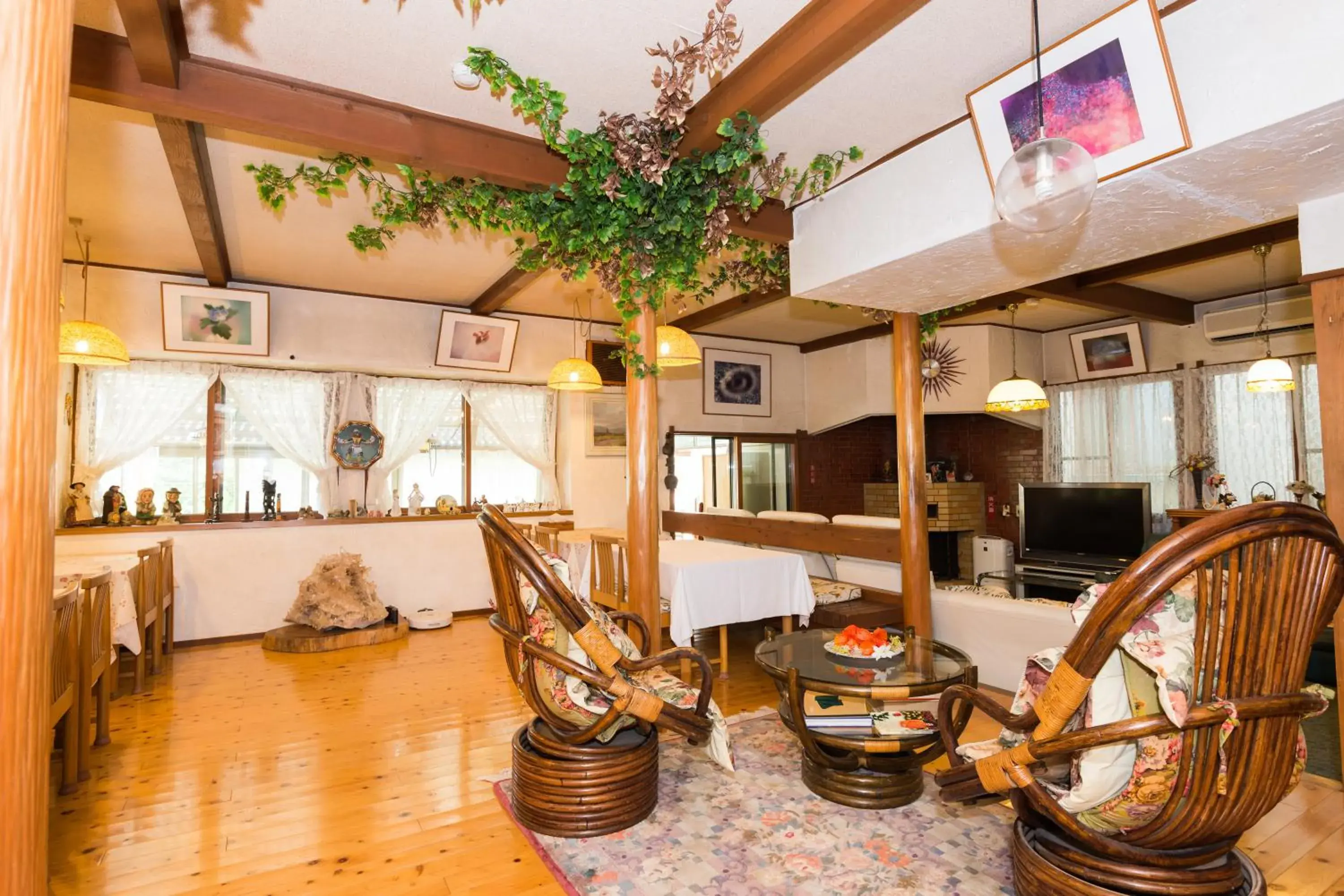 Lounge or bar in Pension Yufuin Lounge or bar in Pension Yufuin