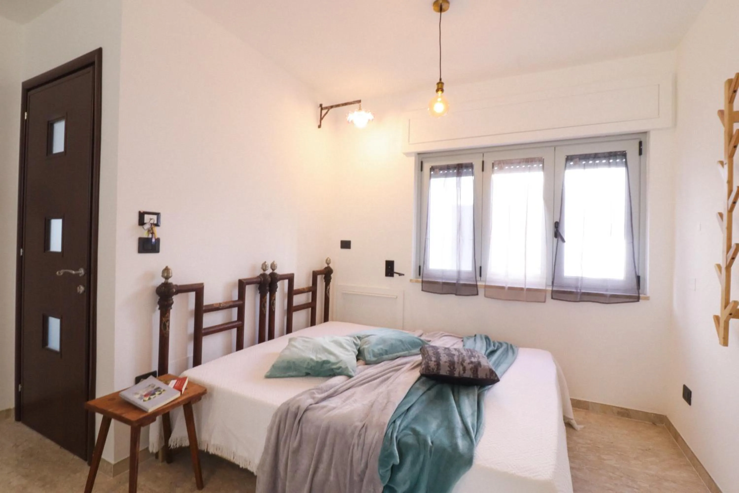 Bed in Casa Malika Space, Comfort Mediterranean Charm in the Heart of Otranto