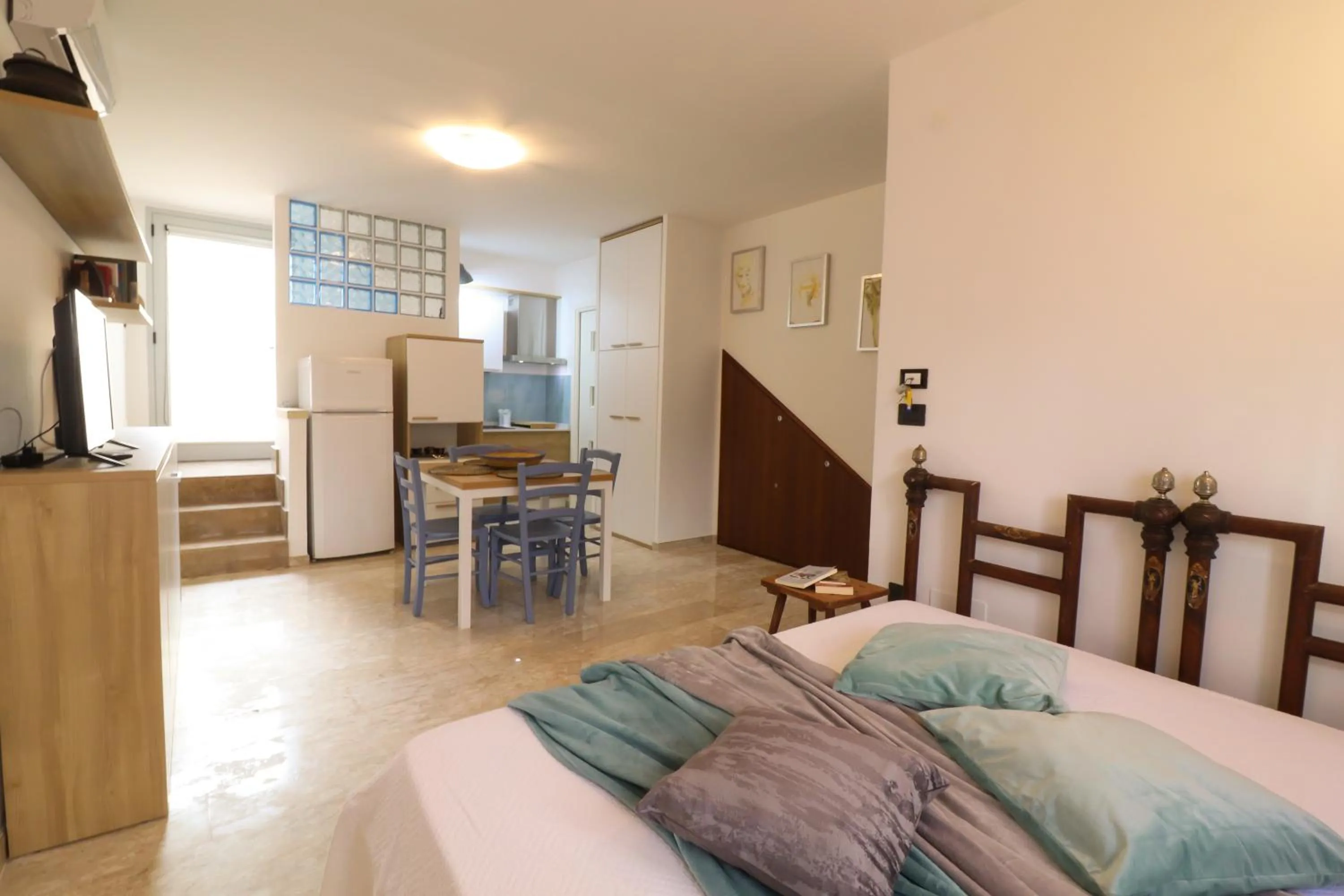 Bed in Casa Malika Space, Comfort Mediterranean Charm in the Heart of Otranto
