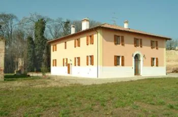 Property building in Al Podere Santa Cristina