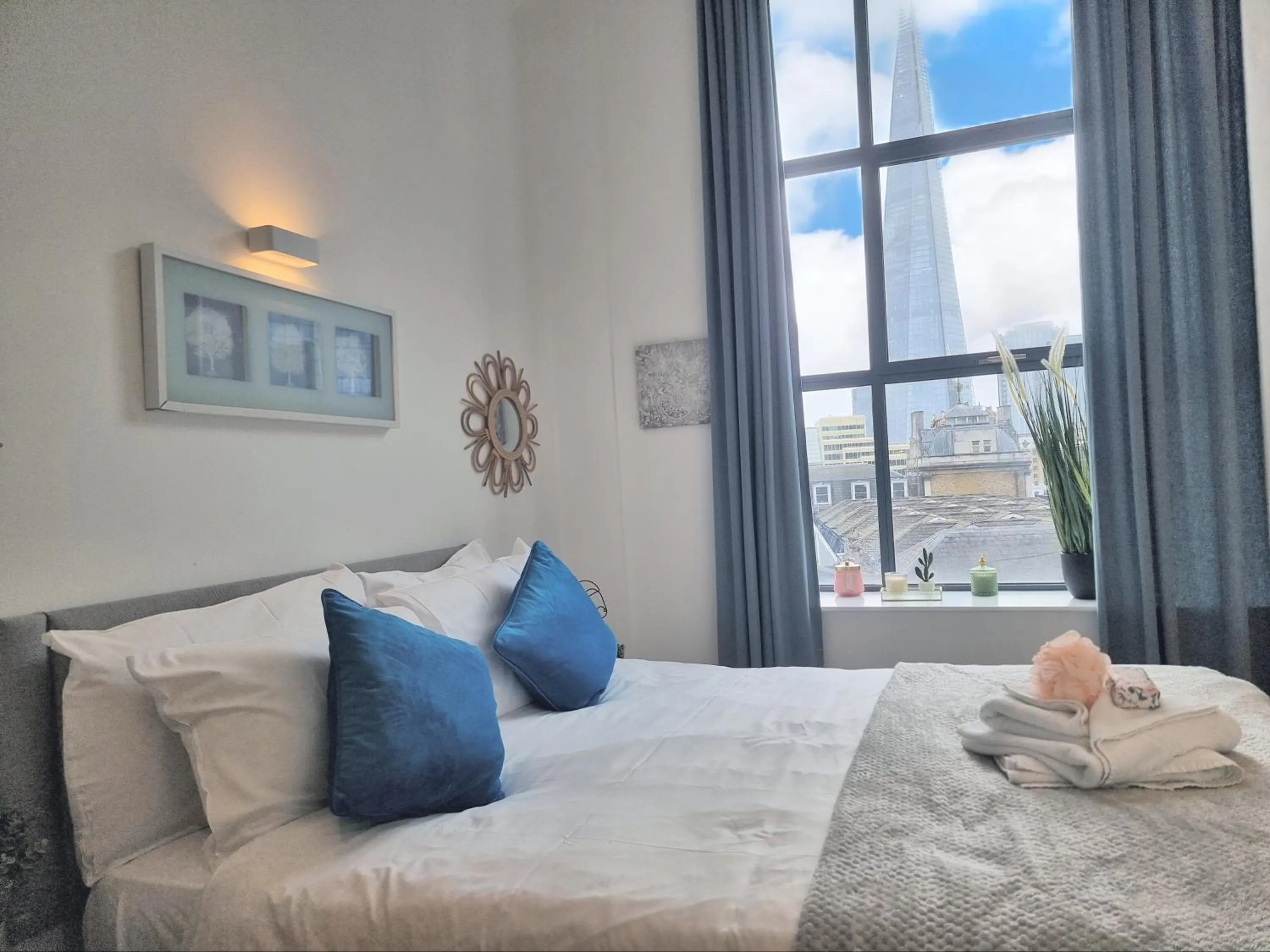 Bed in Shard View Apartments