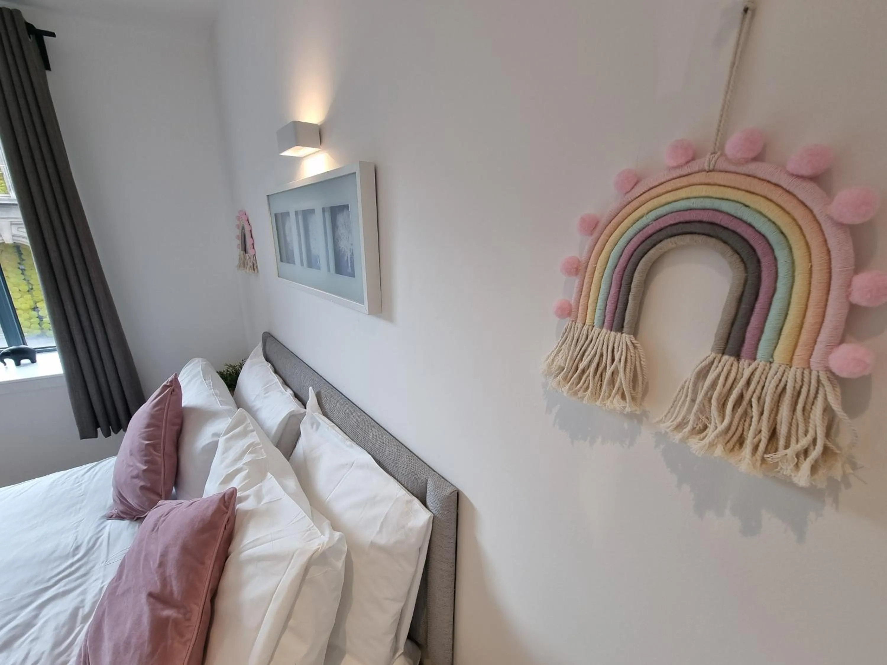 Bed in Shard View Apartments