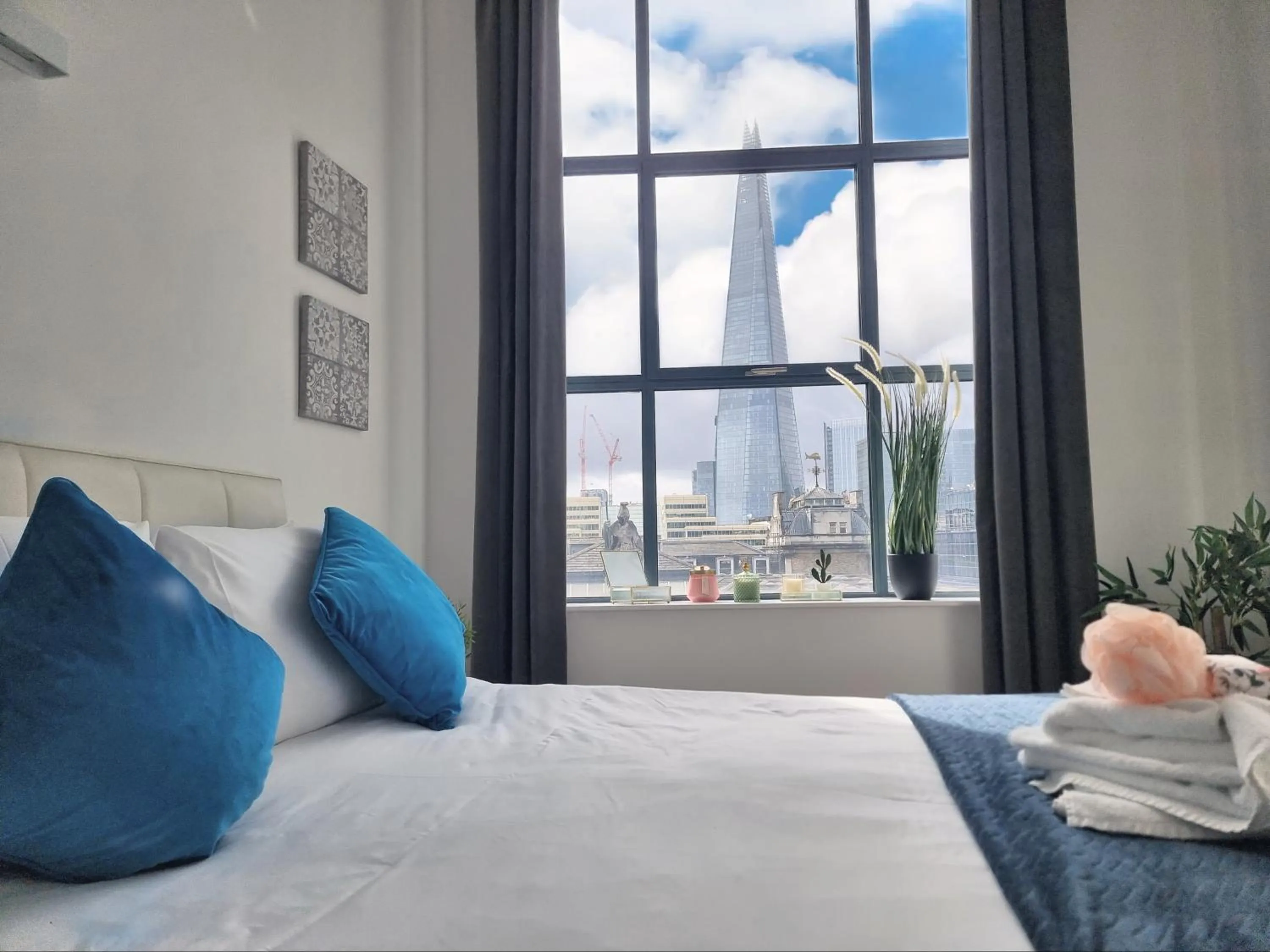 Bed in Shard View Apartments