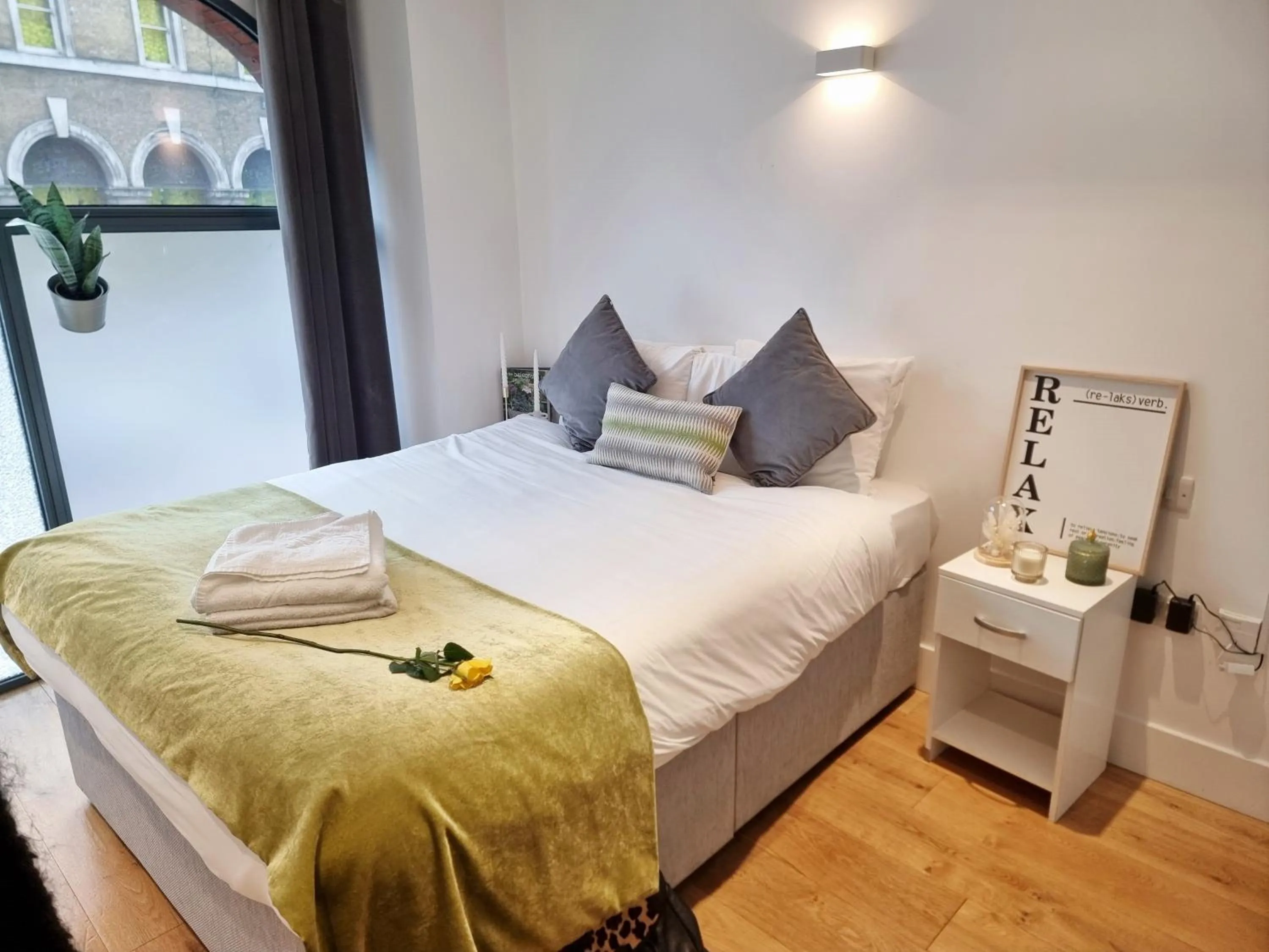 Bed in Shard View Apartments