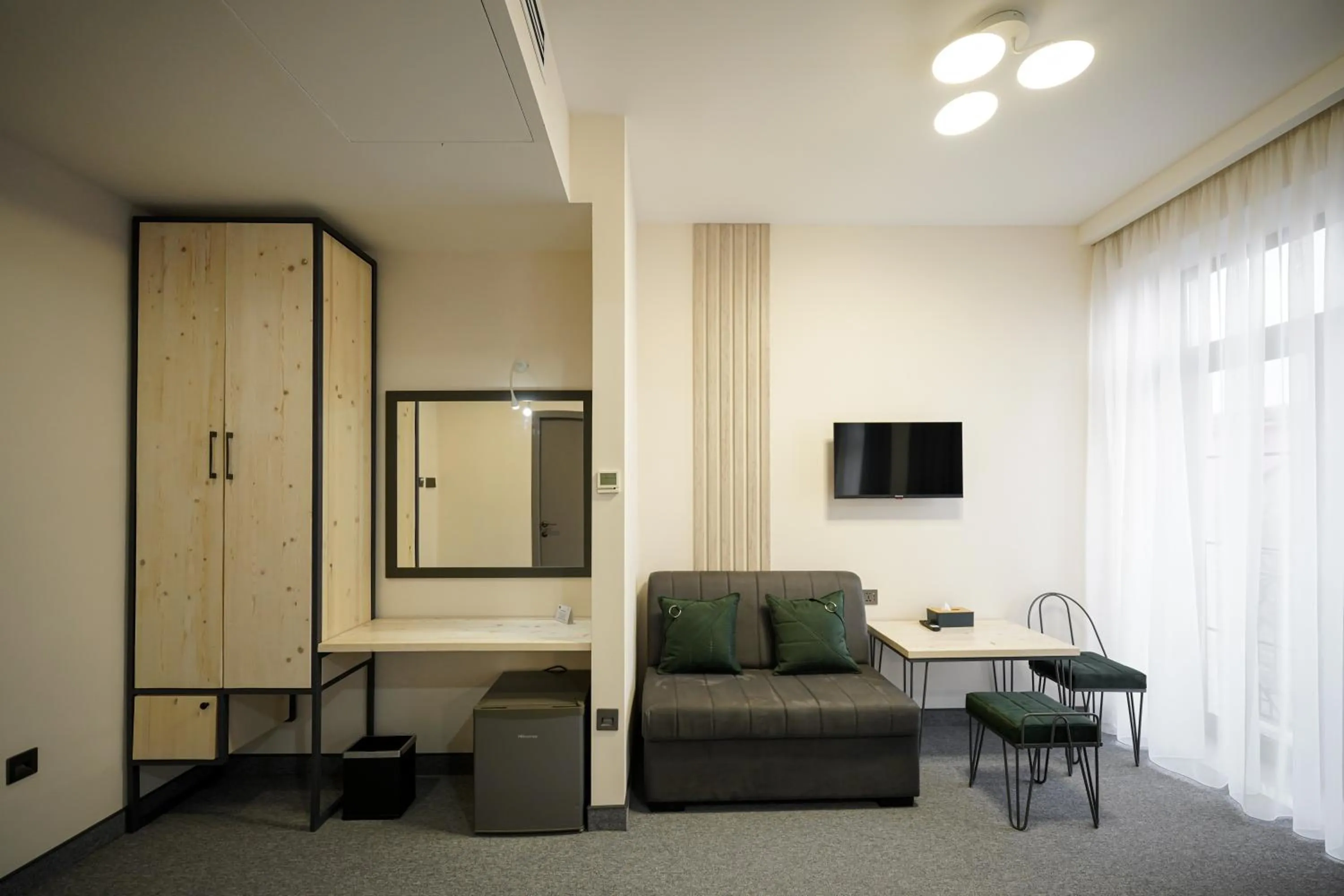 TV and multimedia in Dynasty Hotel & SPA