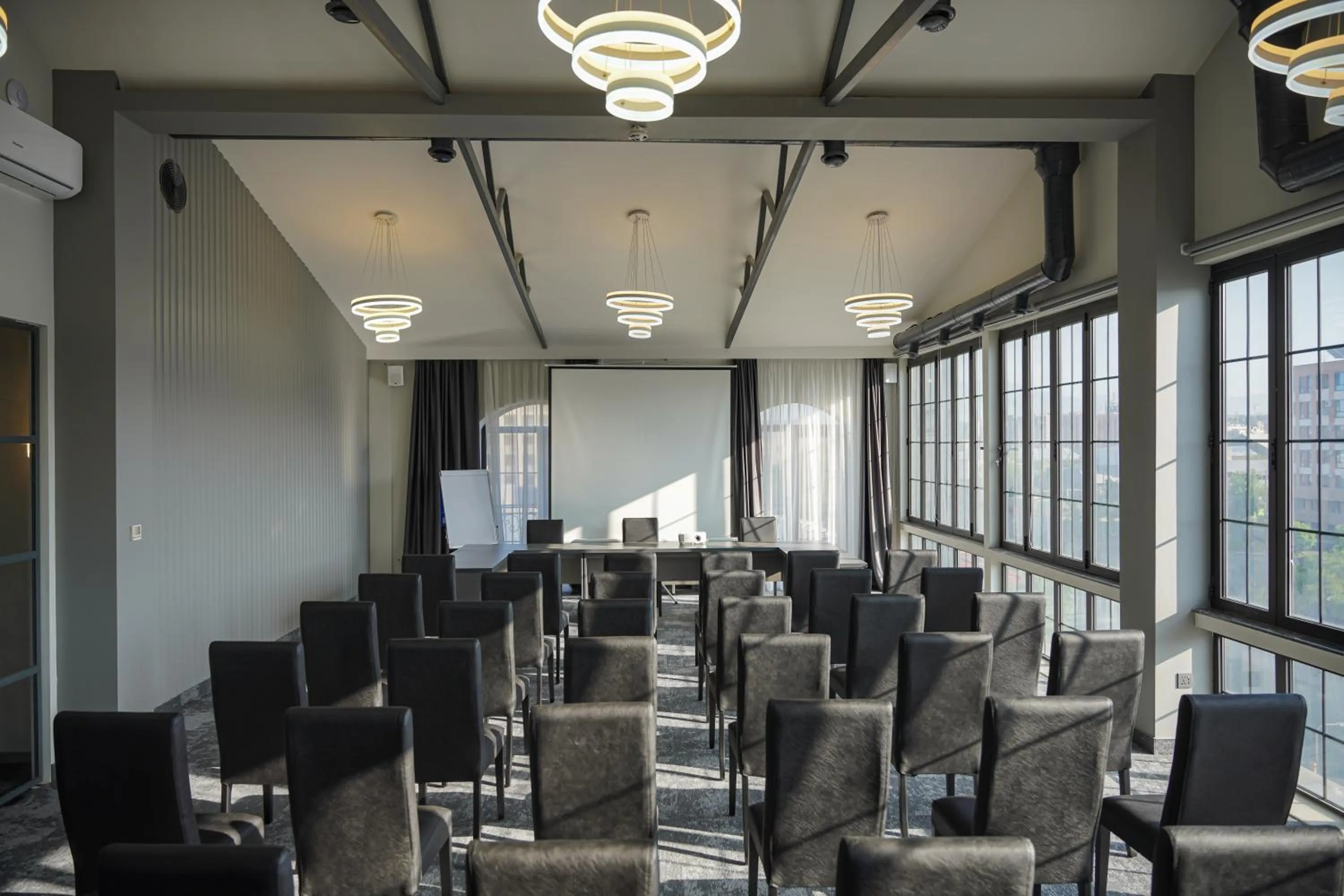 Meeting/conference room in Dynasty Hotel & SPA