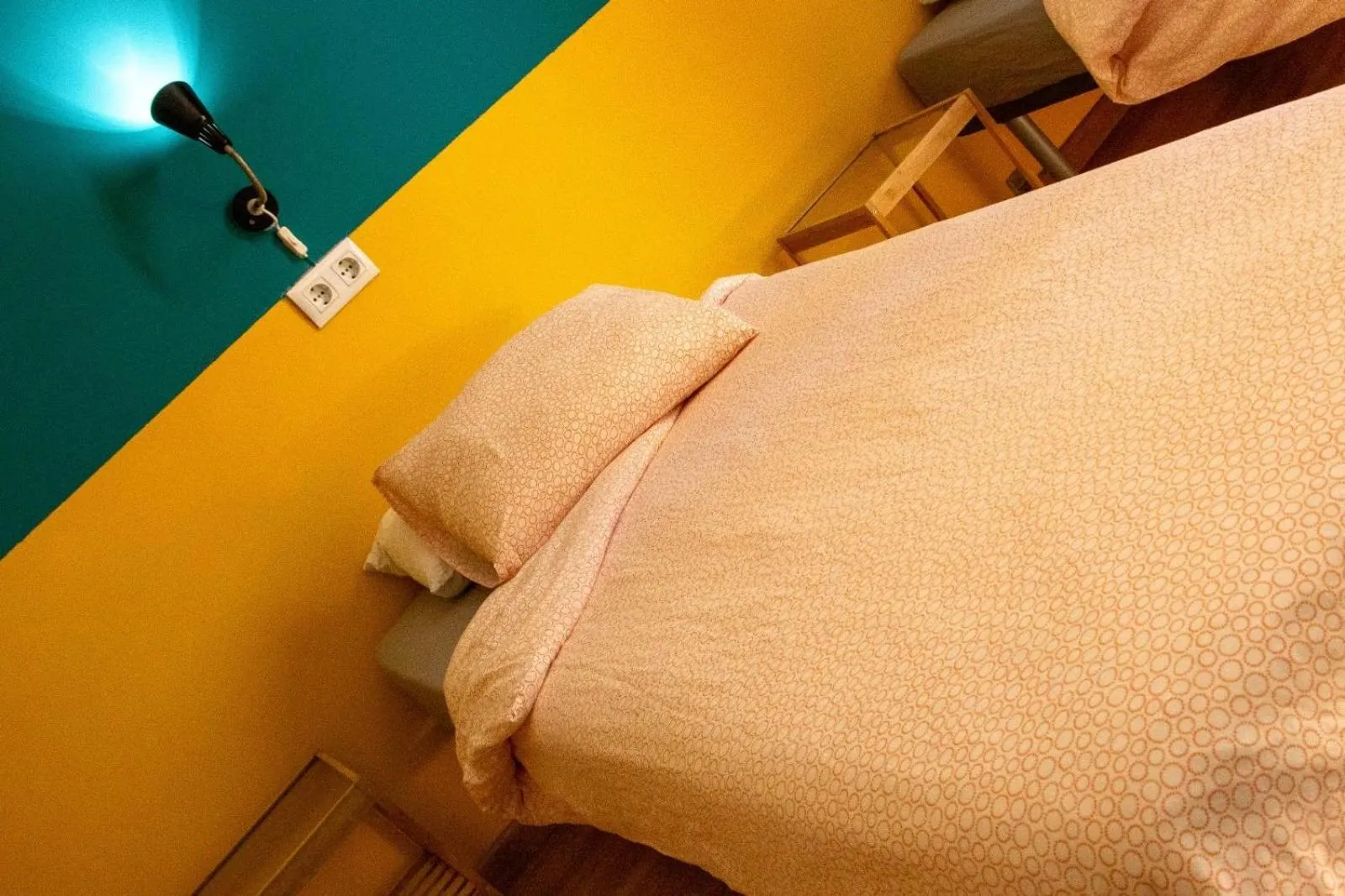 Bed in Onefam Sungate