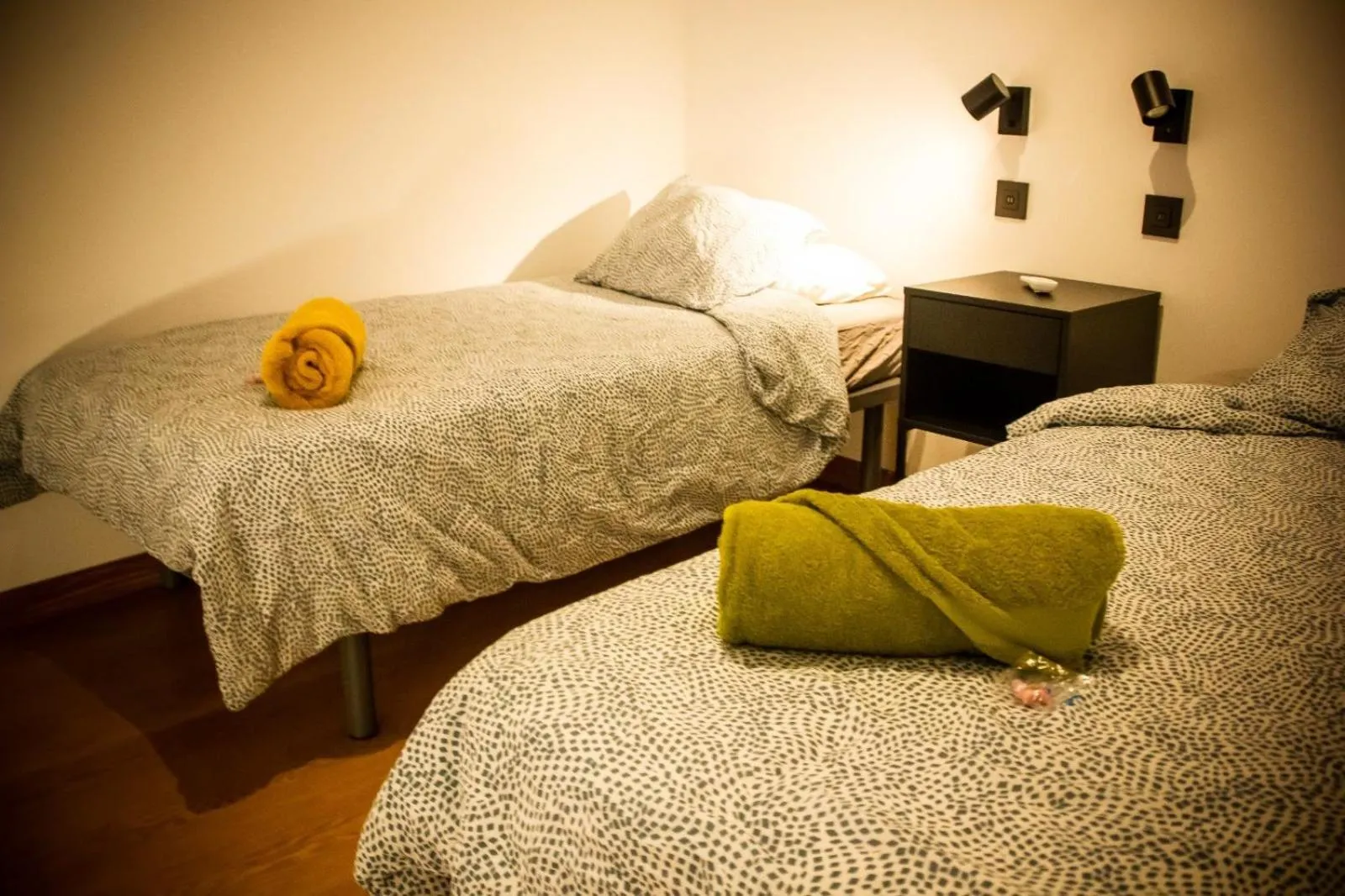 Bedroom, Bed in Onefam Sungate