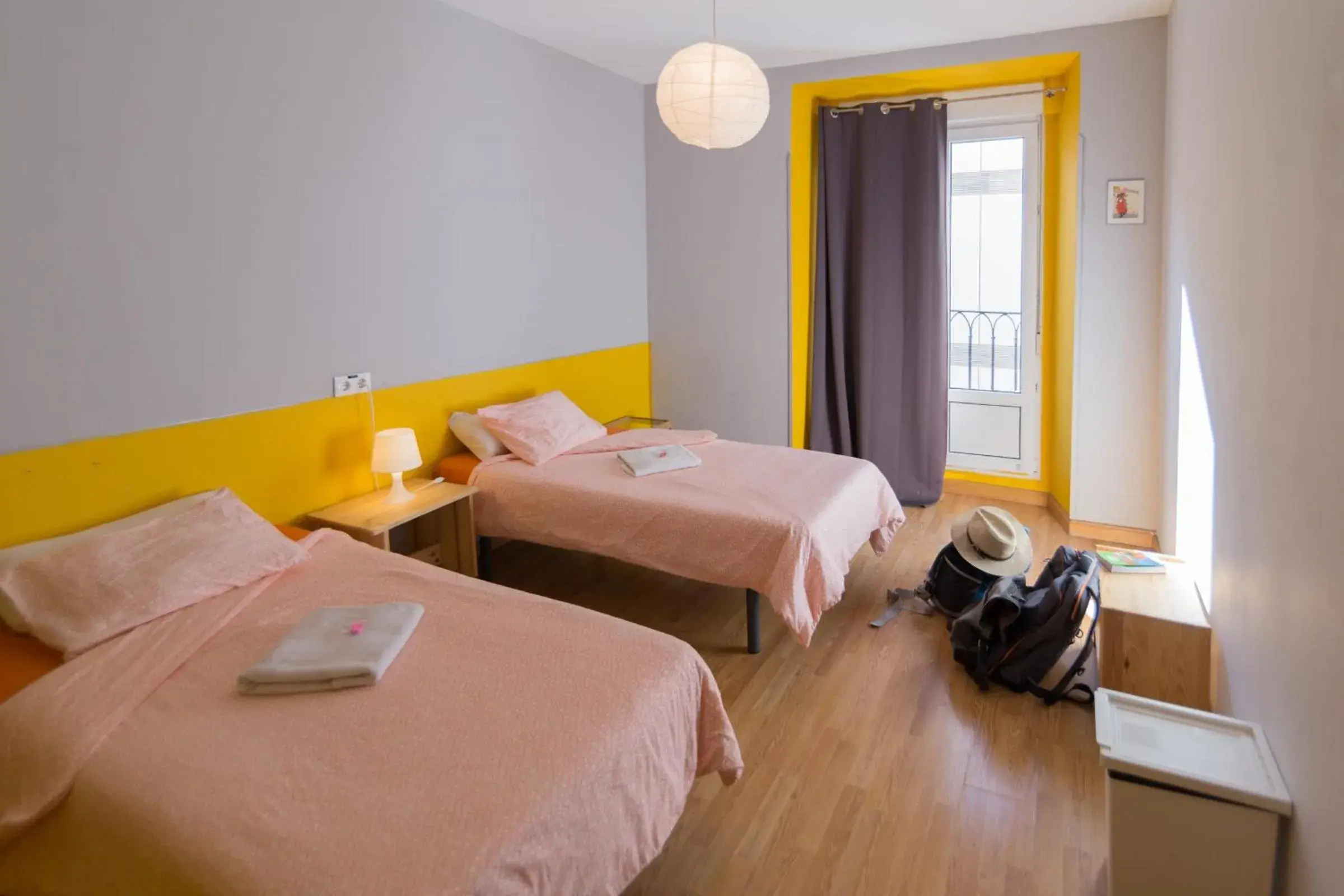 Bed in Onefam Sungate Bed in Onefam Sungate