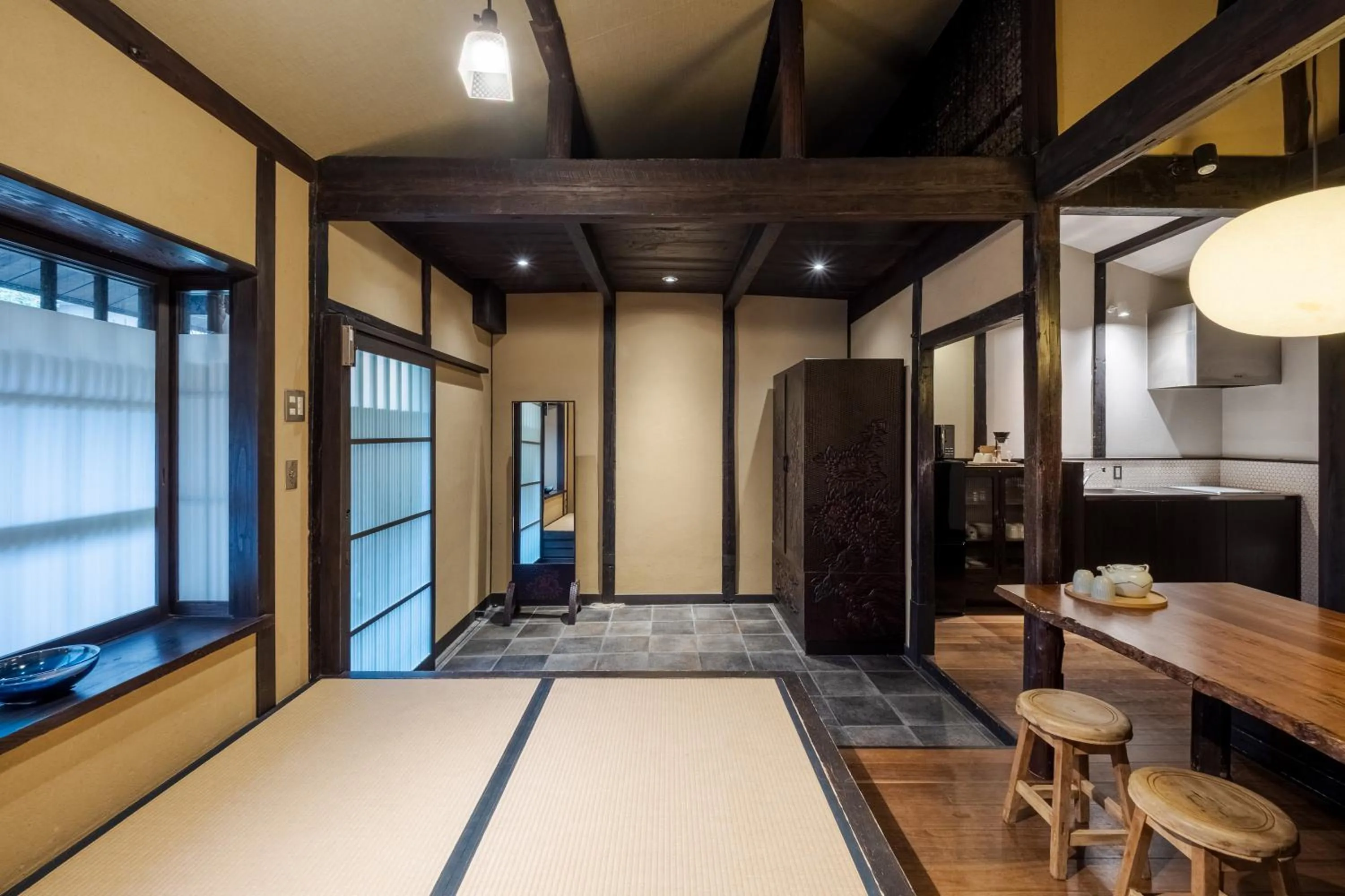 Dining area in Momohana an Machiya House
