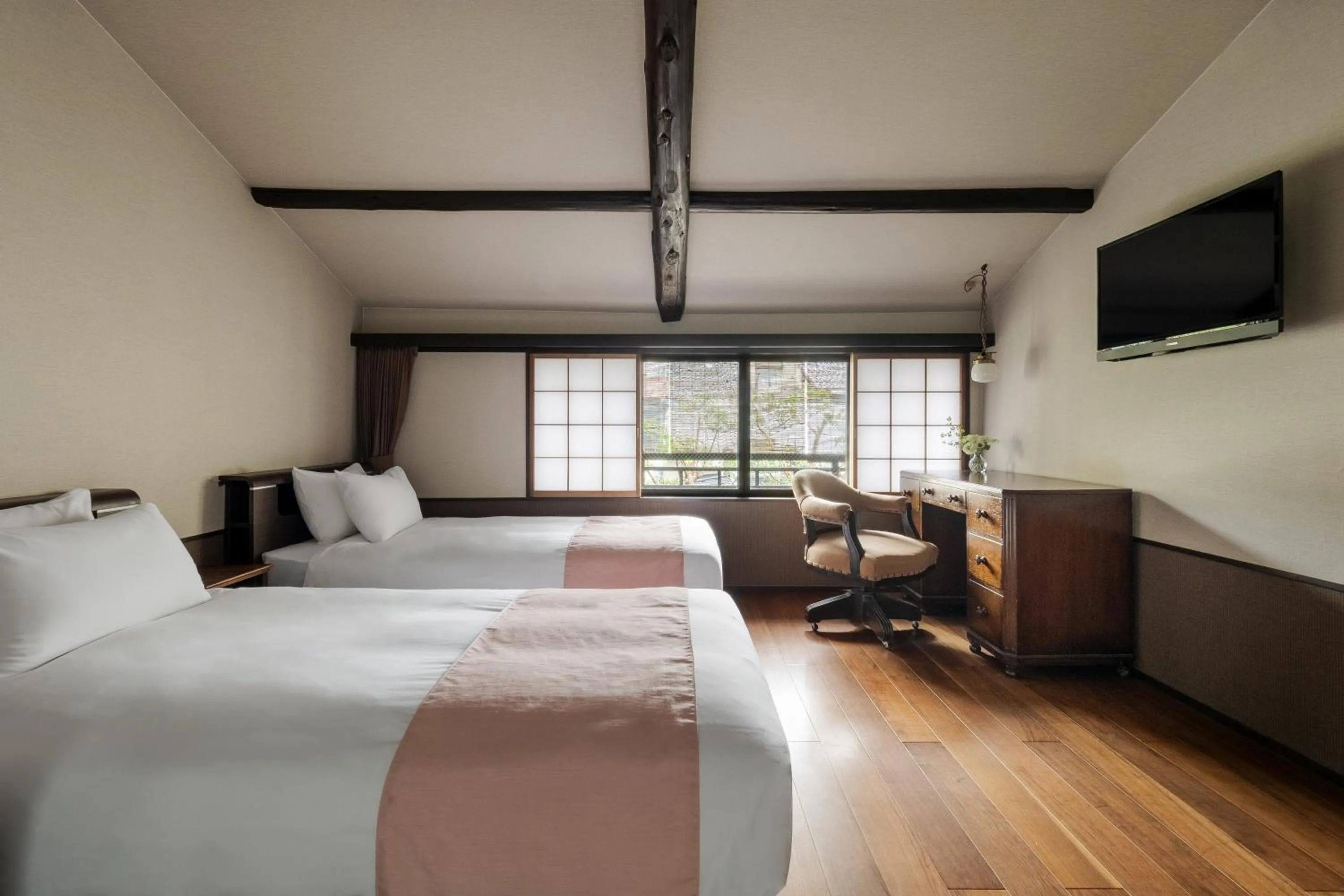 Bed in Momohana an Machiya House