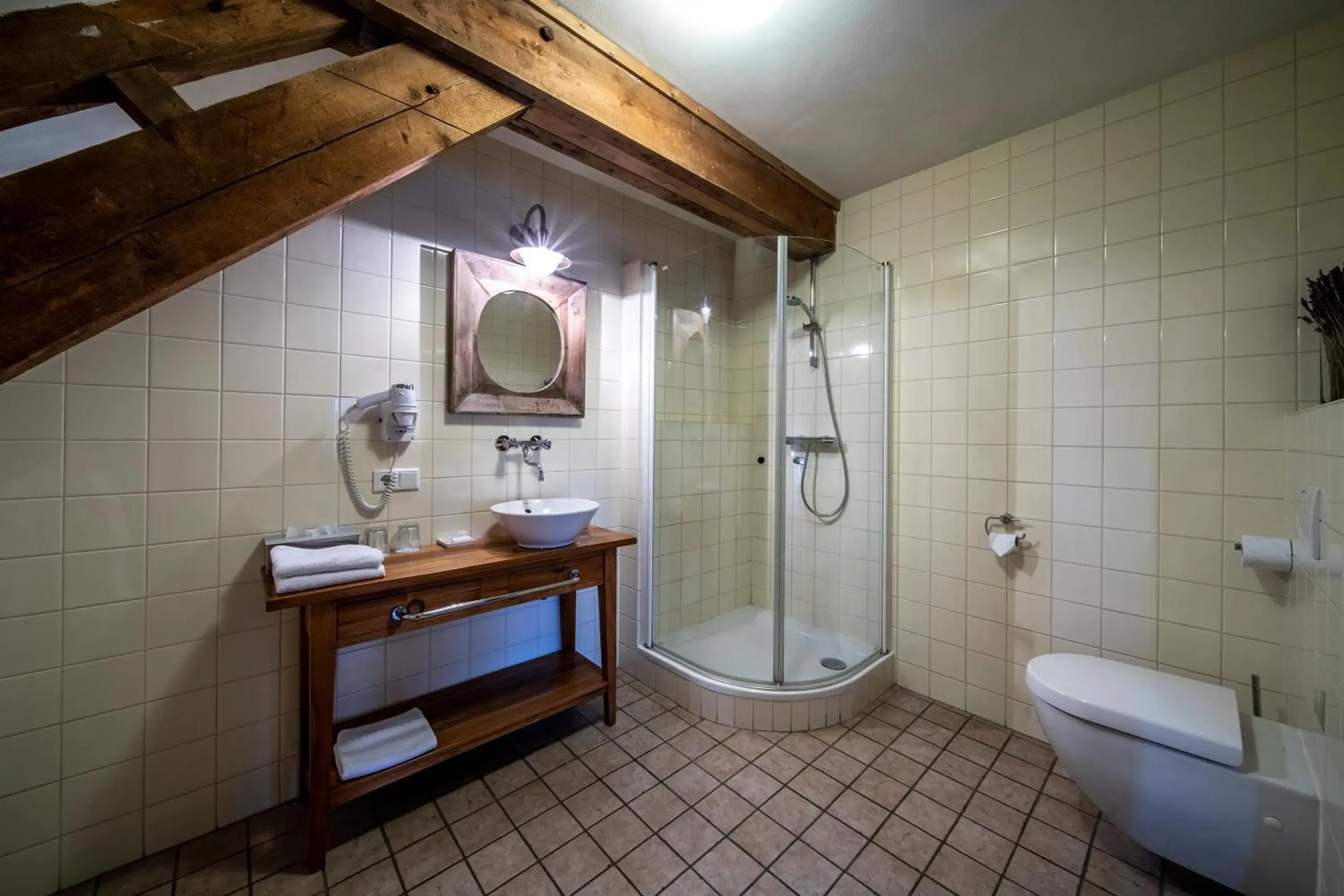 Double Room with Private Bathroom - single occupancy in Herberg de Brabantse Kluis Double Room with Private Bathroom - single occupancy in Herberg de Brabantse Kluis