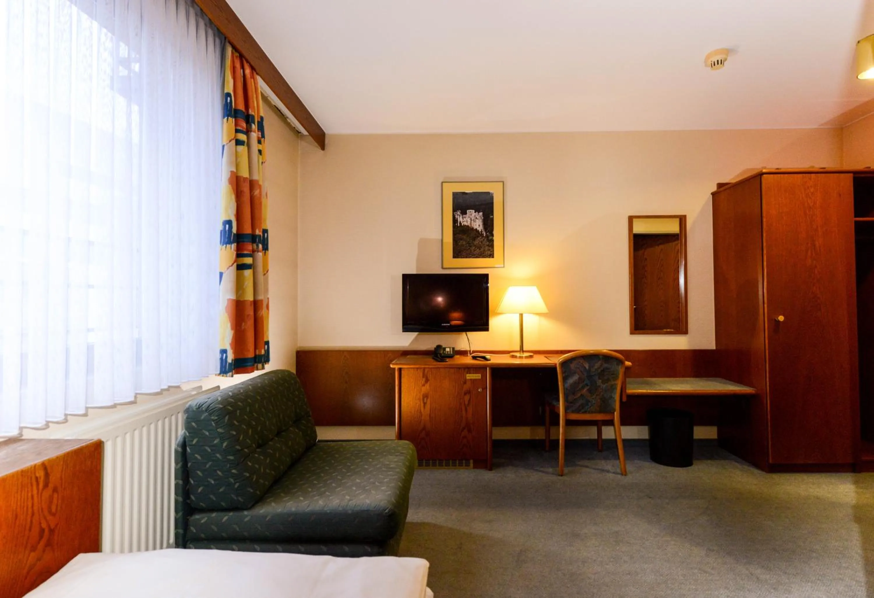 TV and multimedia in APPART-HÔTEL MARCO POLO