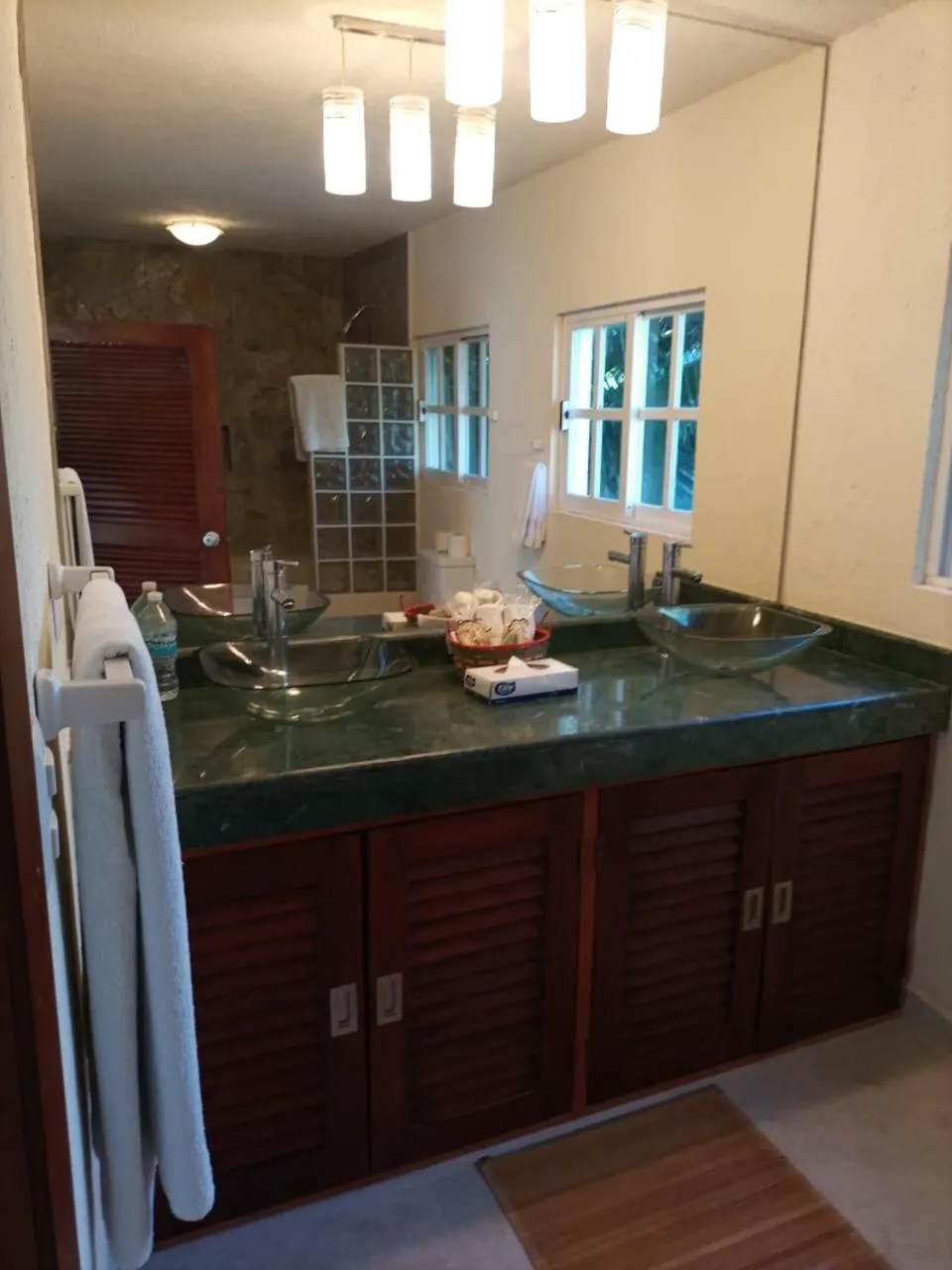 Shower in Casa Cenote Hotel