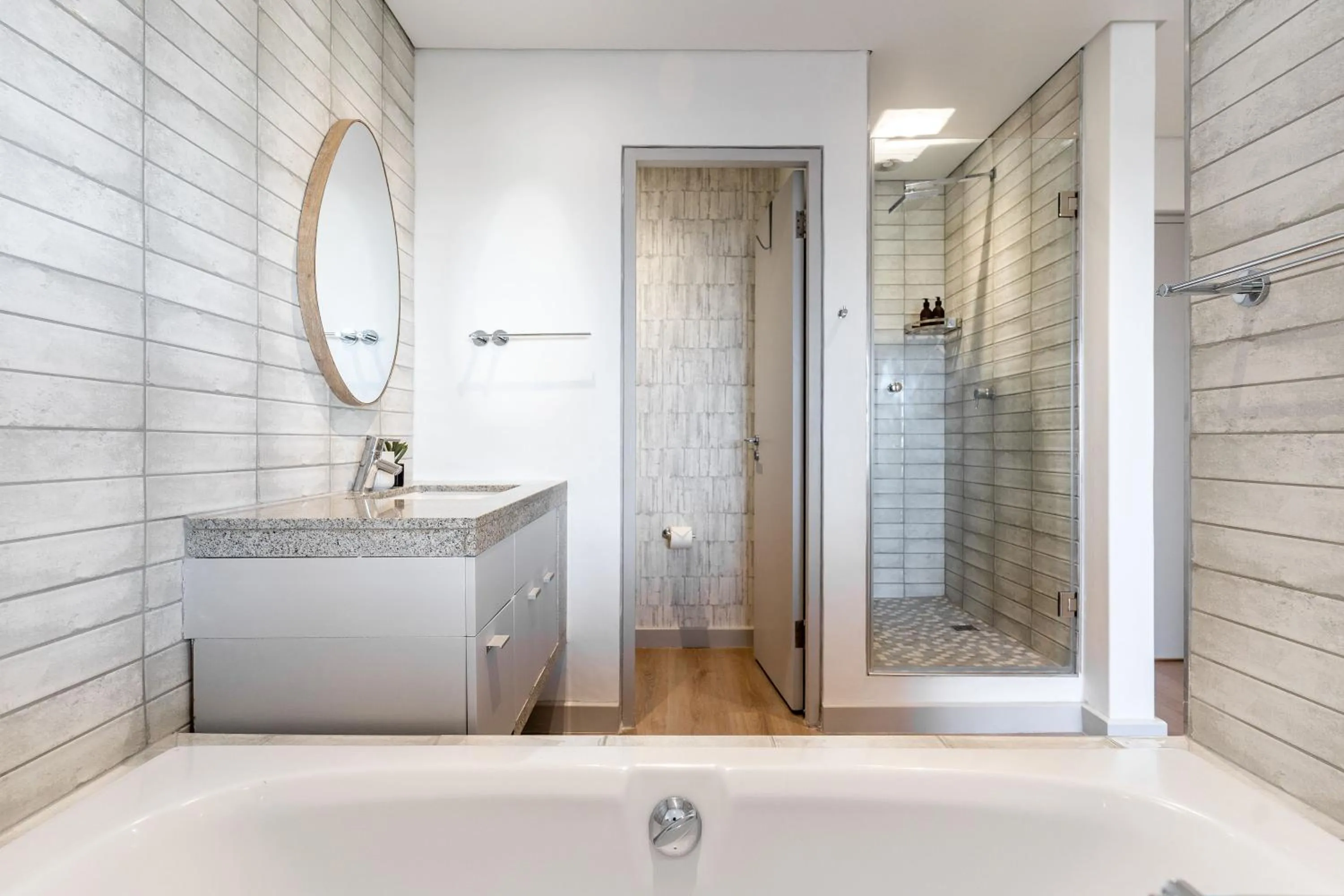 Harbour Edge Apartments