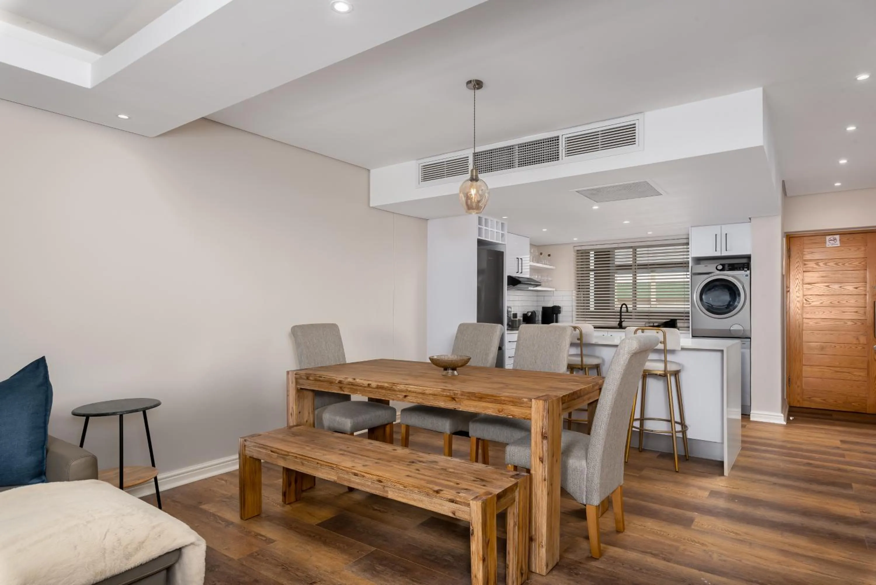 Harbour Edge Apartments