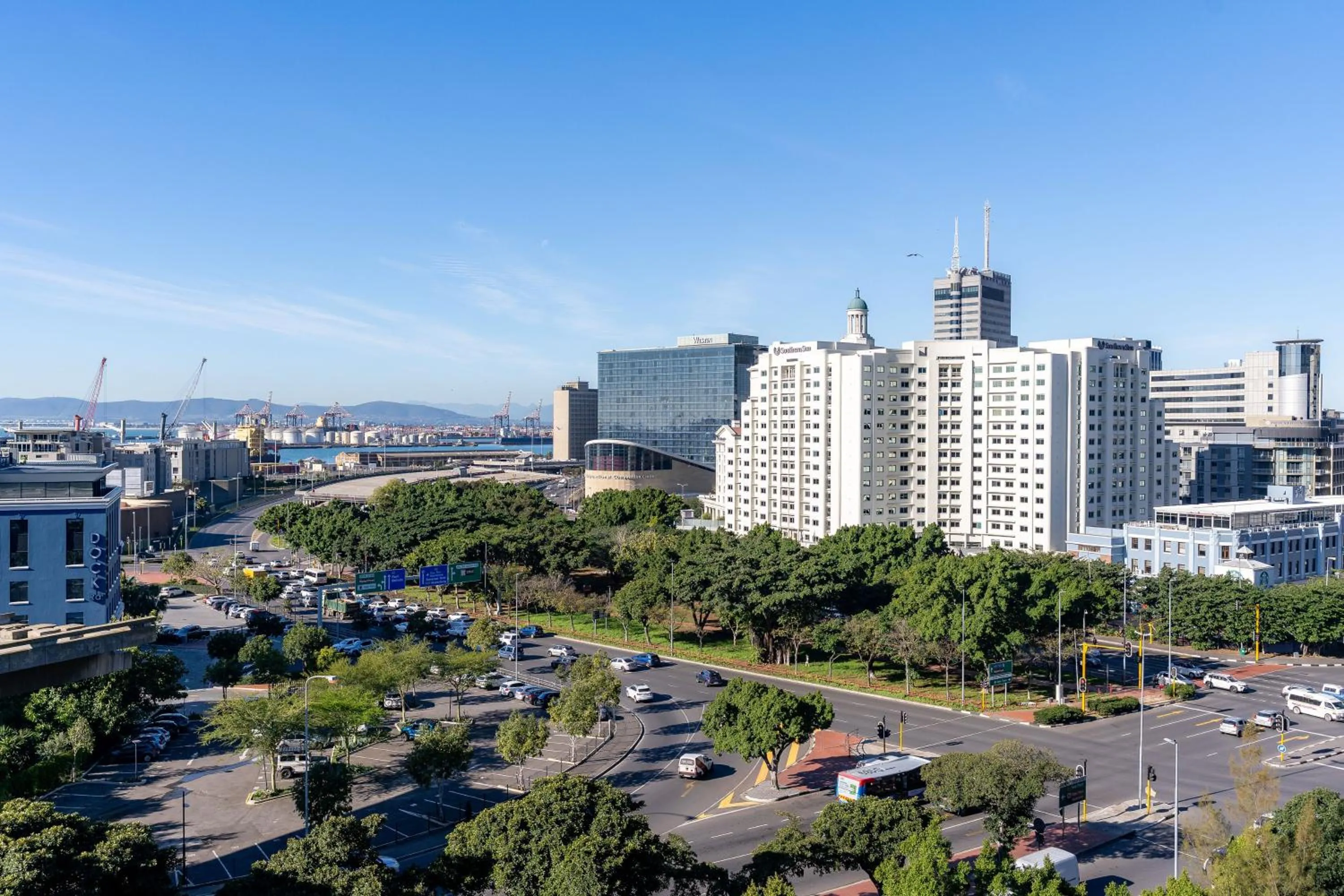 Harbour Edge Apartments