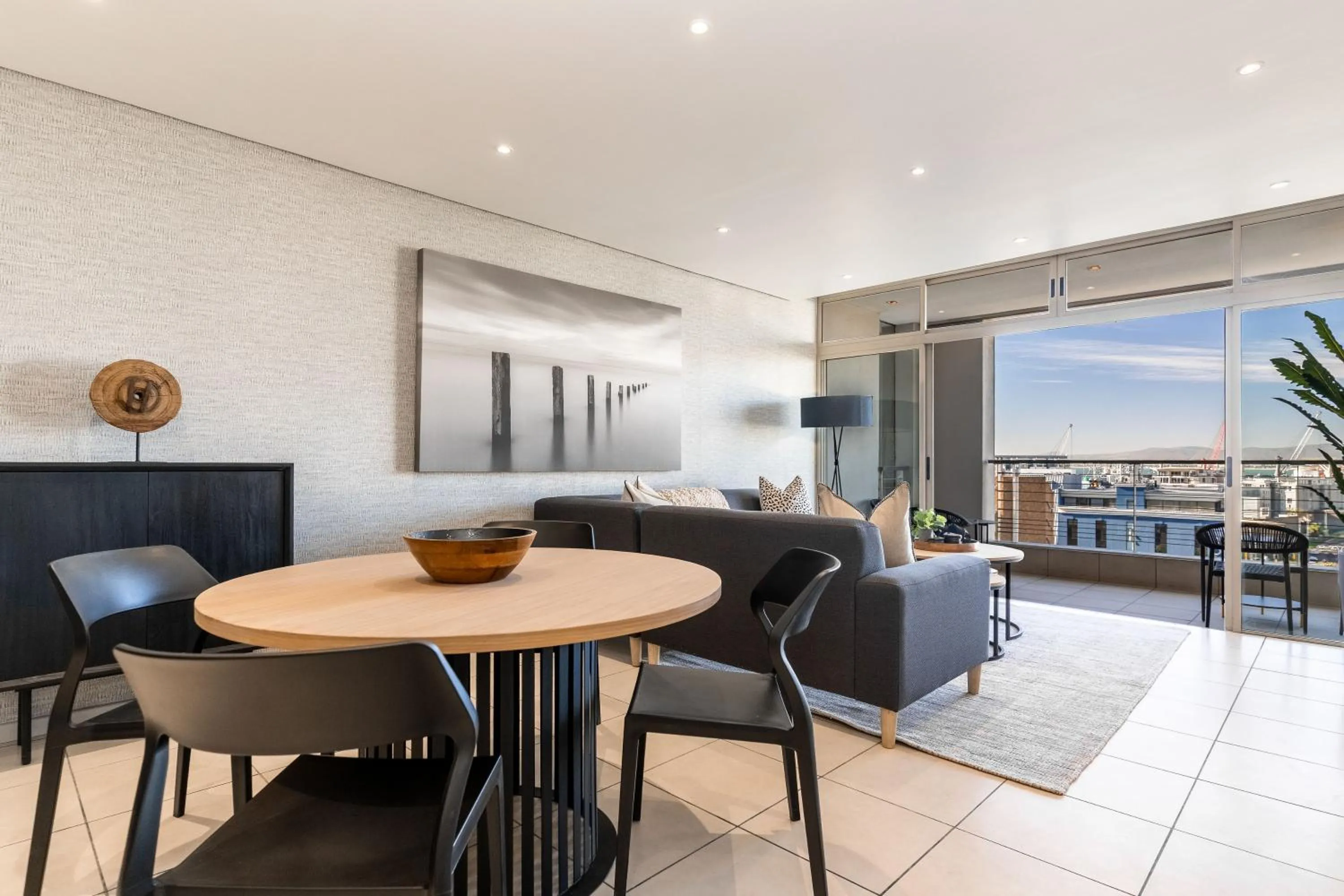 Harbour Edge Apartments
