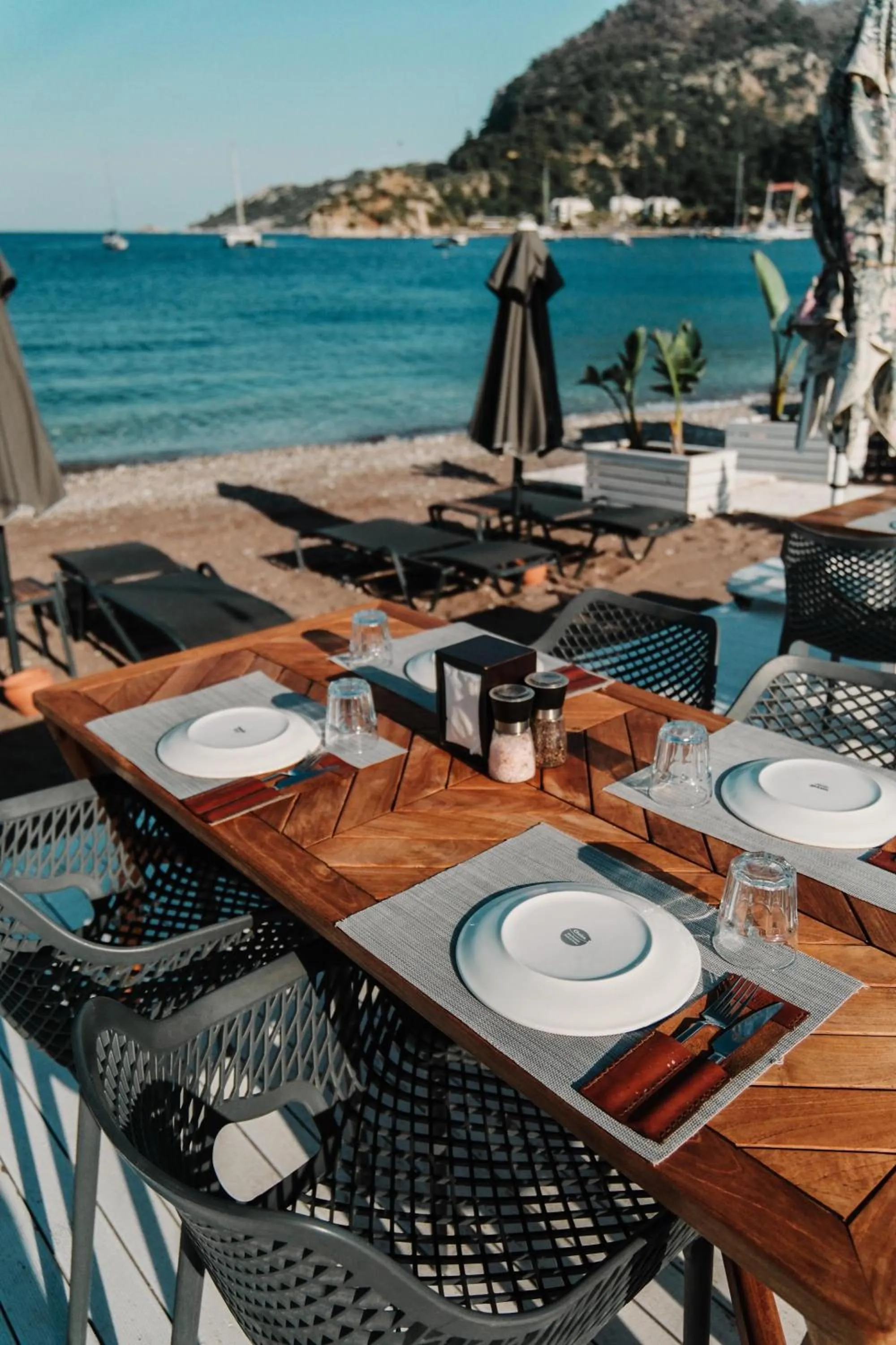 Seating area in The Diplomat Hotel