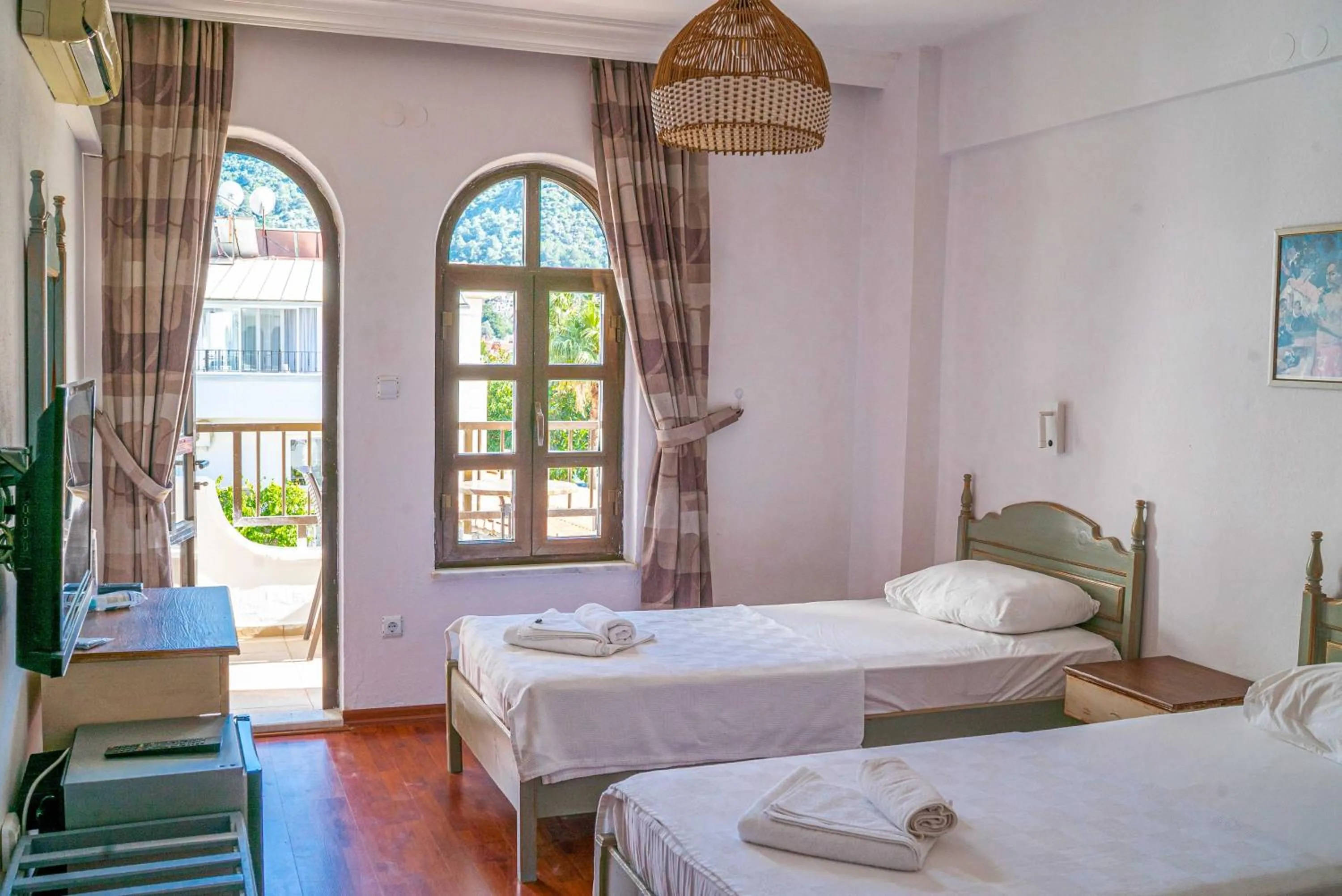 Balcony/Terrace in The Diplomat Hotel