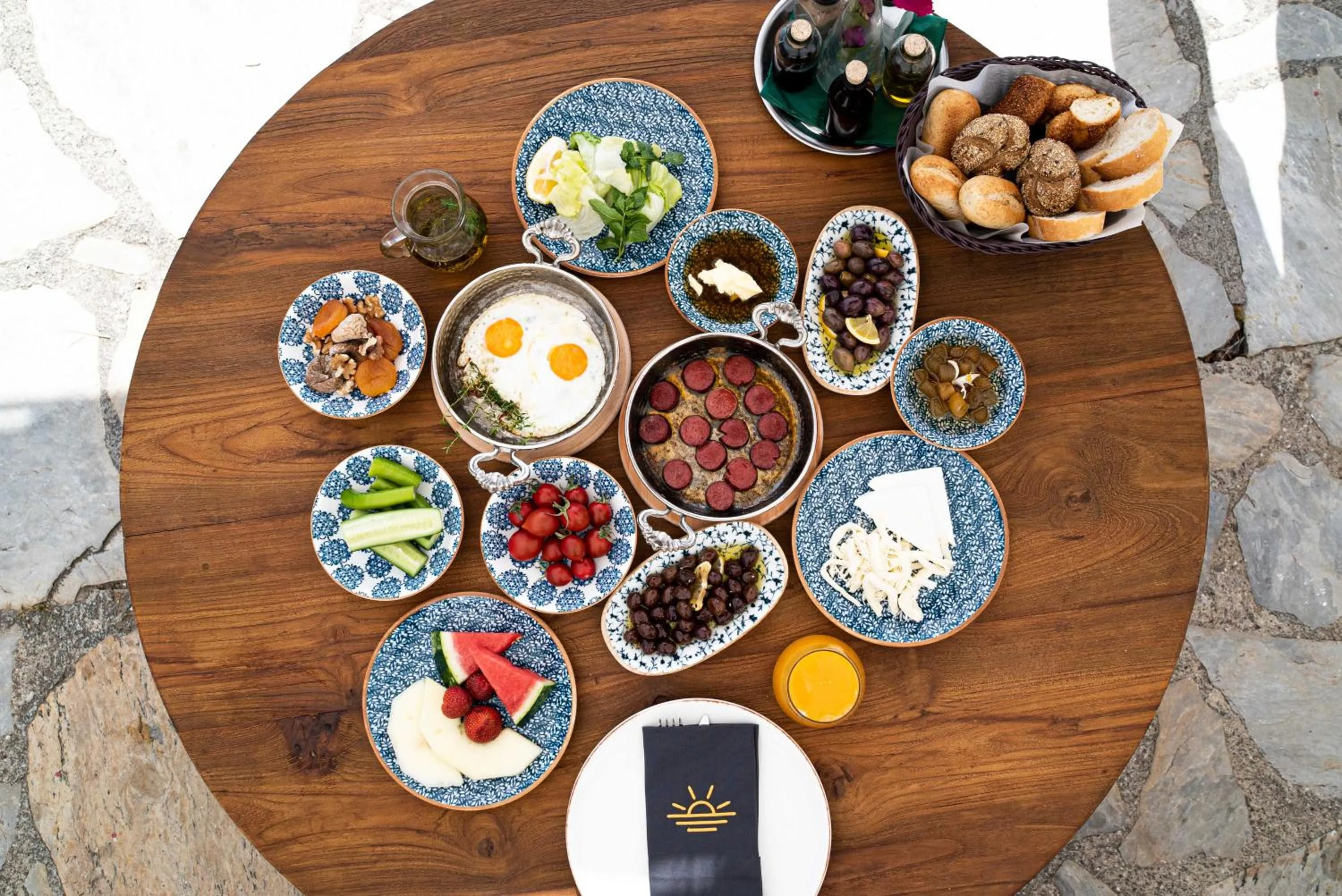 Breakfast in The Diplomat Hotel