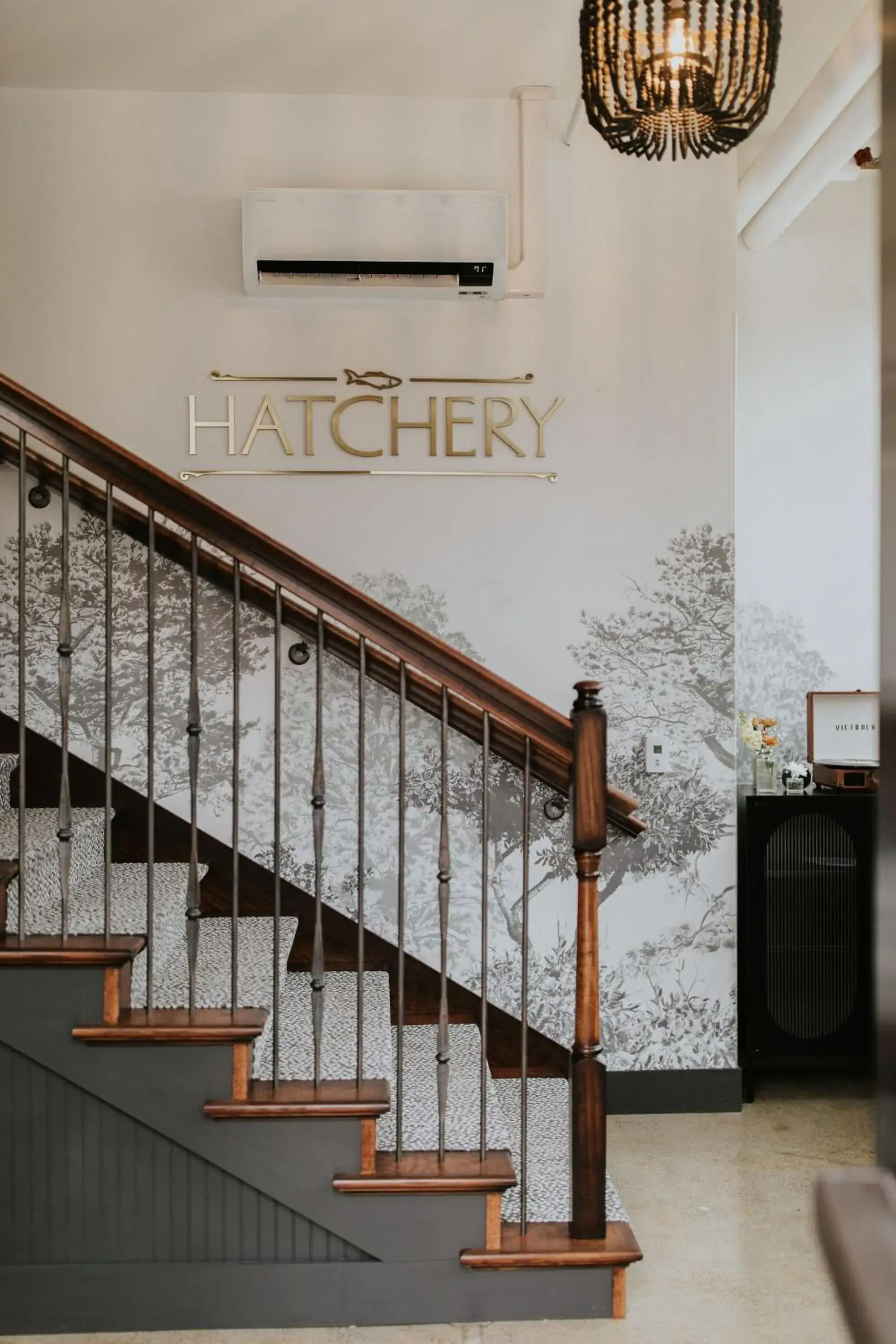 Deluxe Suite with Spa Bath in HATCHERY HOTEL & EVENT CENTER Deluxe Suite with Spa Bath in HATCHERY HOTEL & EVENT CENTER