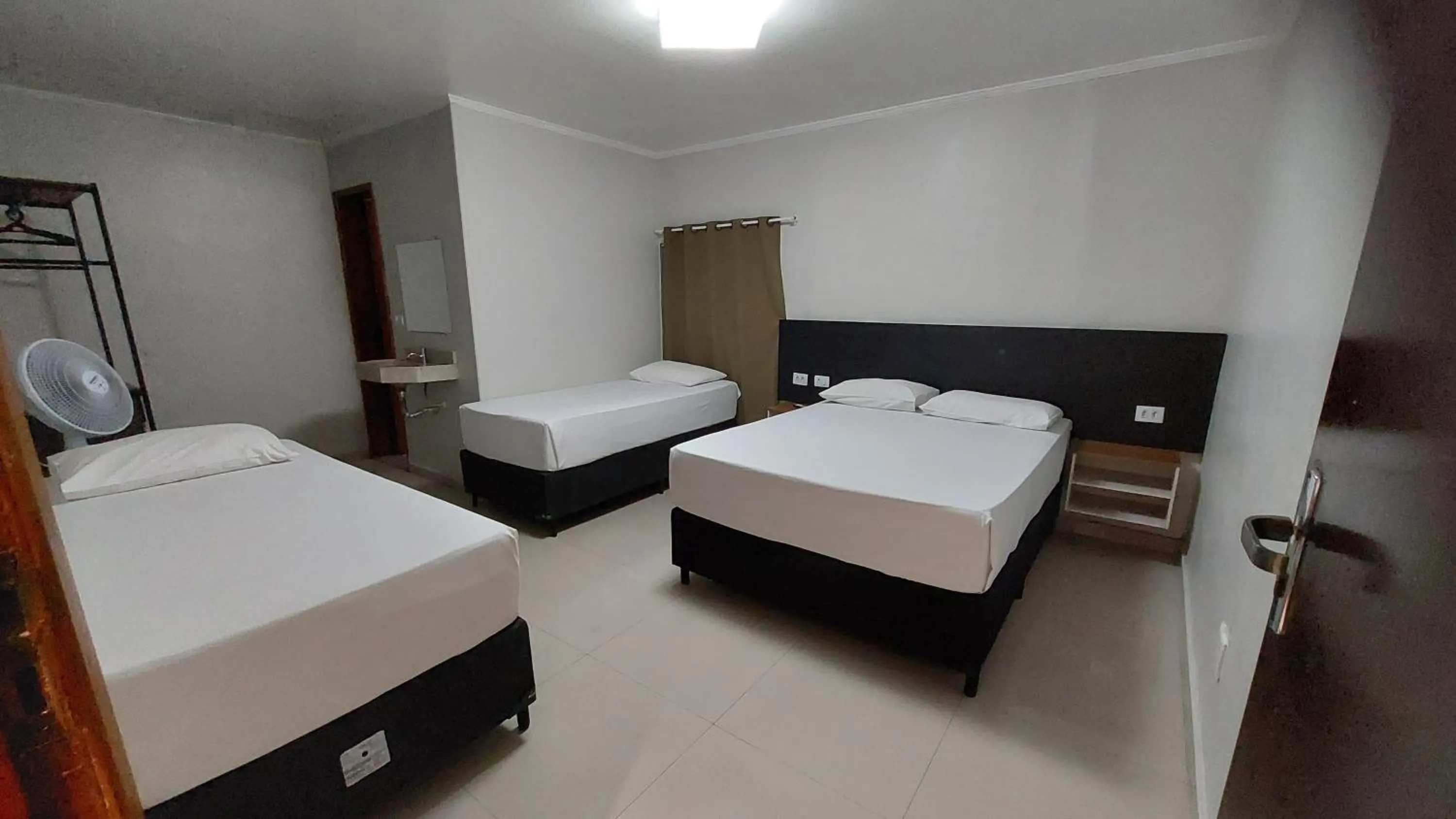 Standard Family Room with Fan in HLN Hotel - Expo - Anhembi