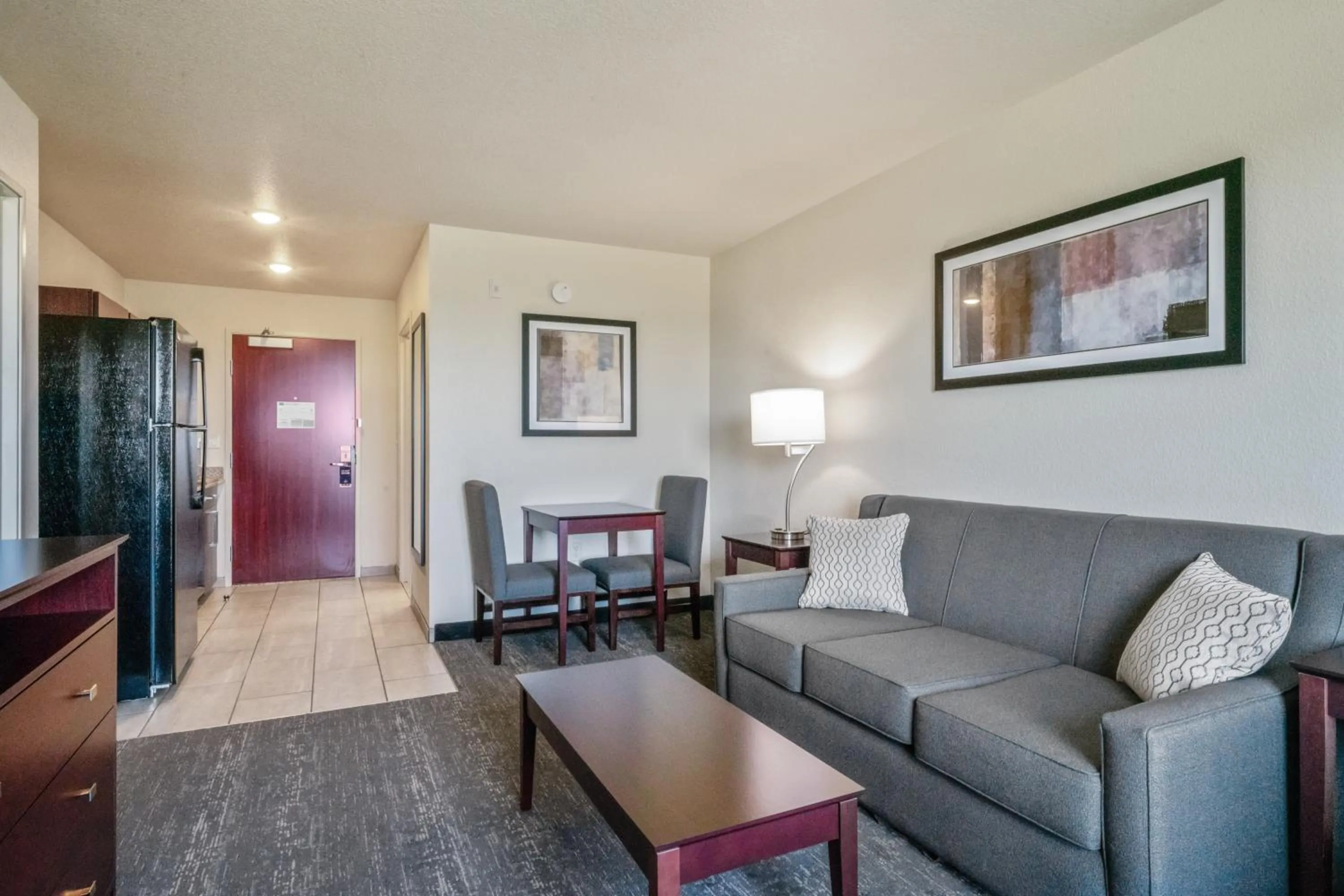 Seating area in Cobblestone Inn & Suites - Boise City