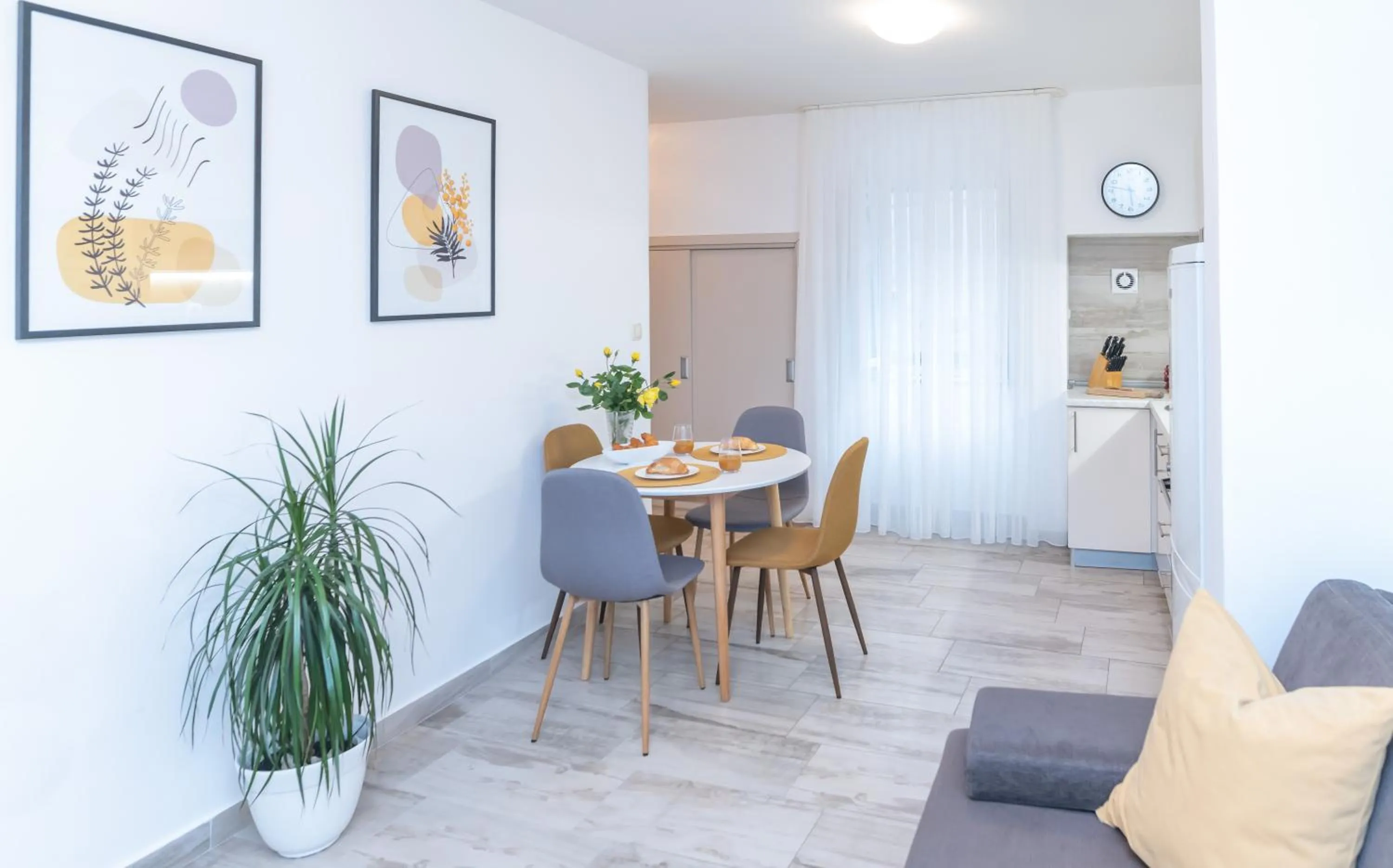 Food in "Skalinada" Apartments in the Heart of Split
