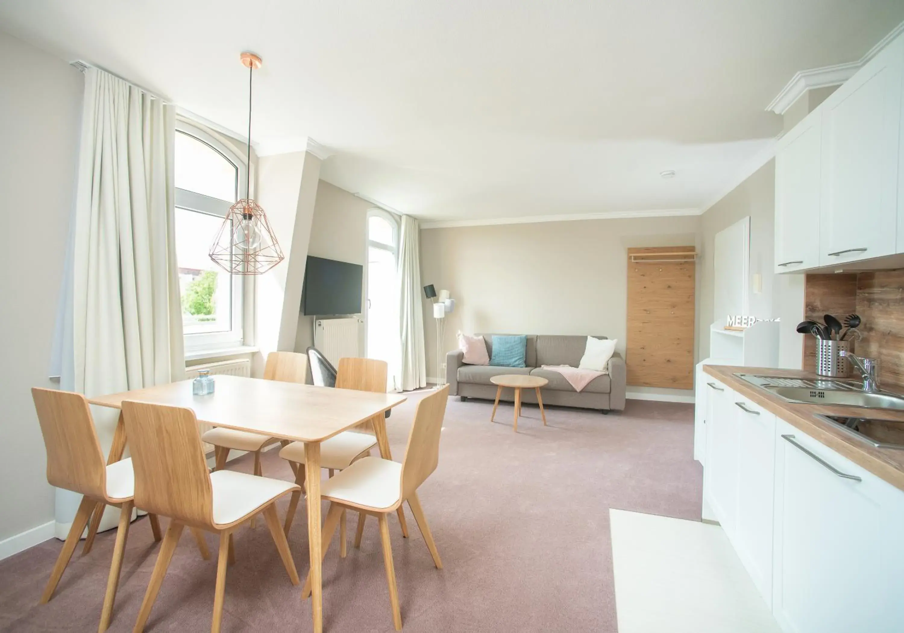 Large One-Bedroom Apartment with Balcony or Terrace in Appartementhaus Zum Strandkorb Large One-Bedroom Apartment with Balcony or Terrace in Appartementhaus Zum Strandkorb