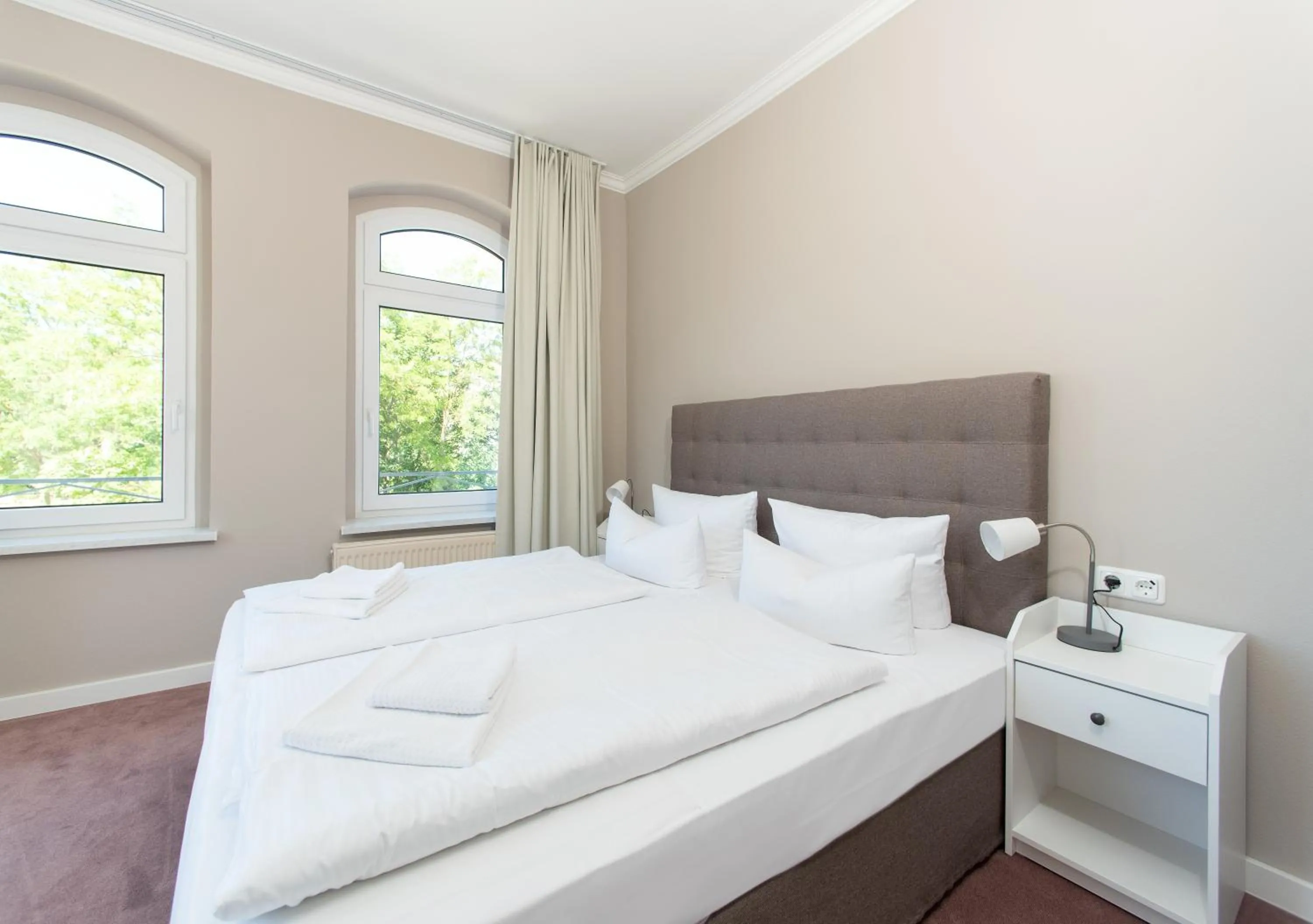 Large Three-Bedroom Apartment with Balcony in Appartementhaus Zum Strandkorb