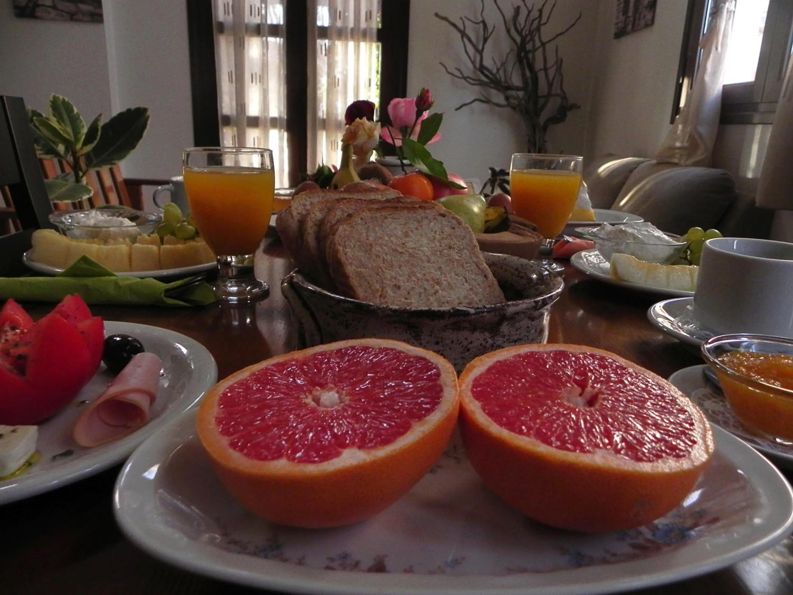 Restaurant/places to eat in Ulysses Hotel