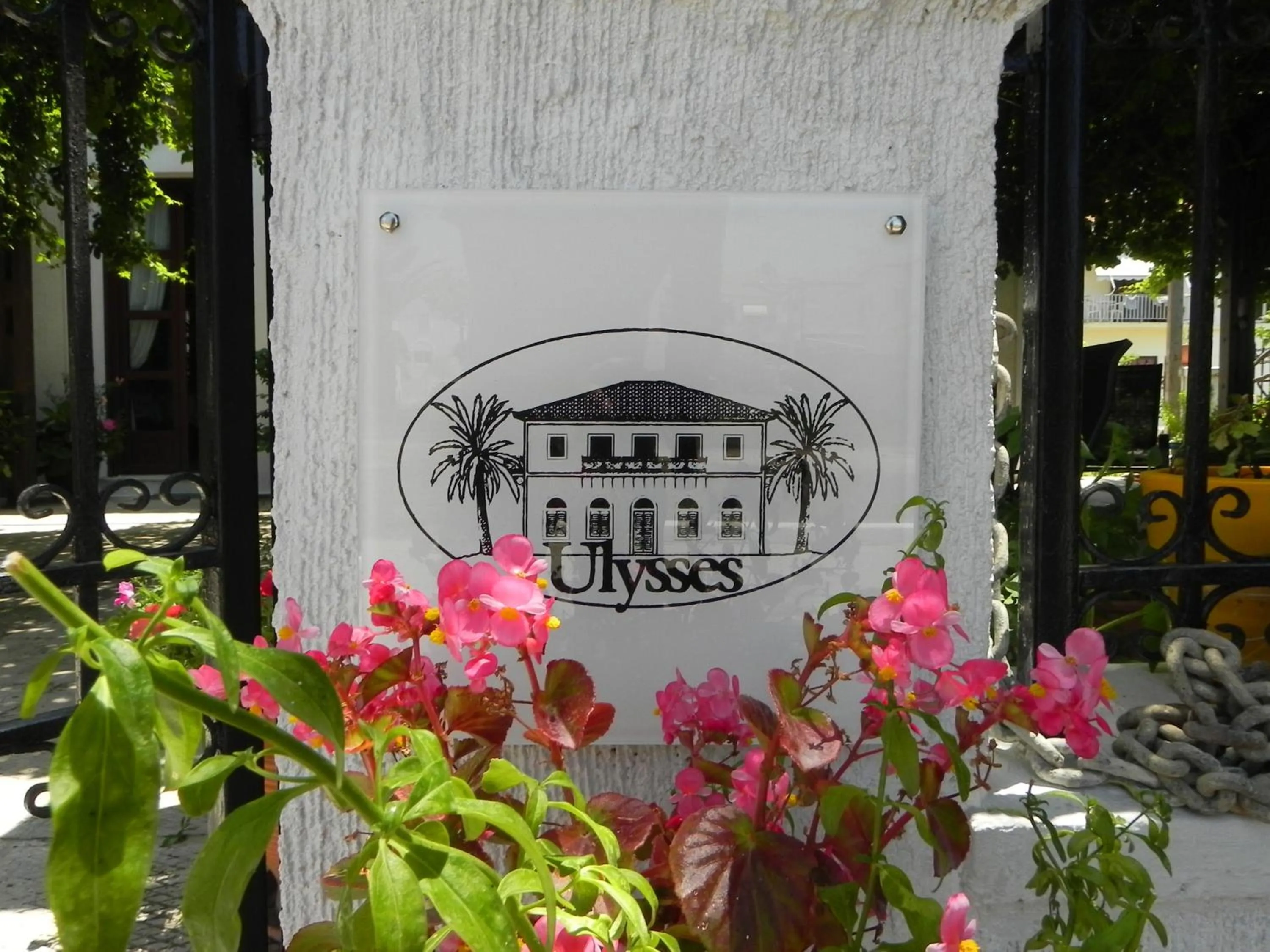 Facade/entrance in Ulysses Hotel