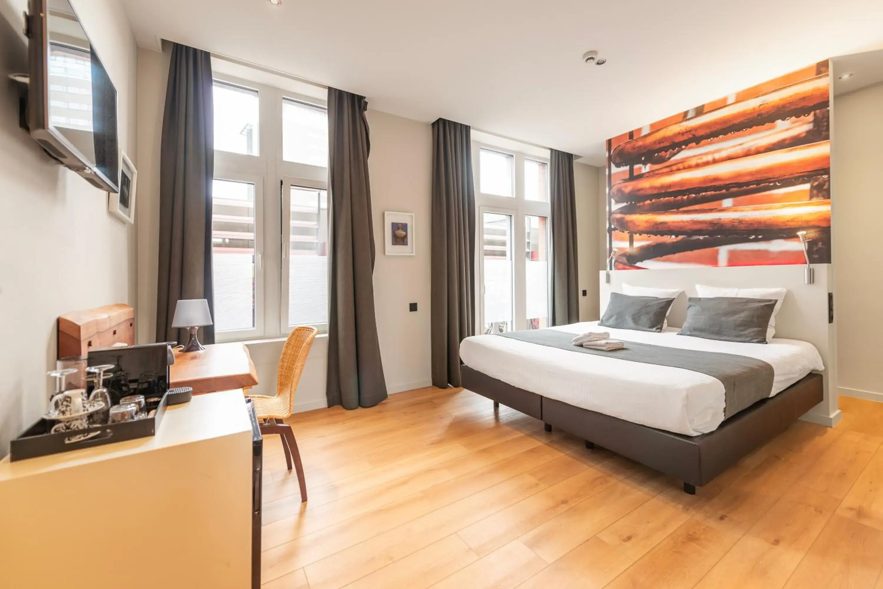 King Room with Balcony - single occupancy in Hotel Het Menneke King Room with Balcony - single occupancy in Hotel Het Menneke