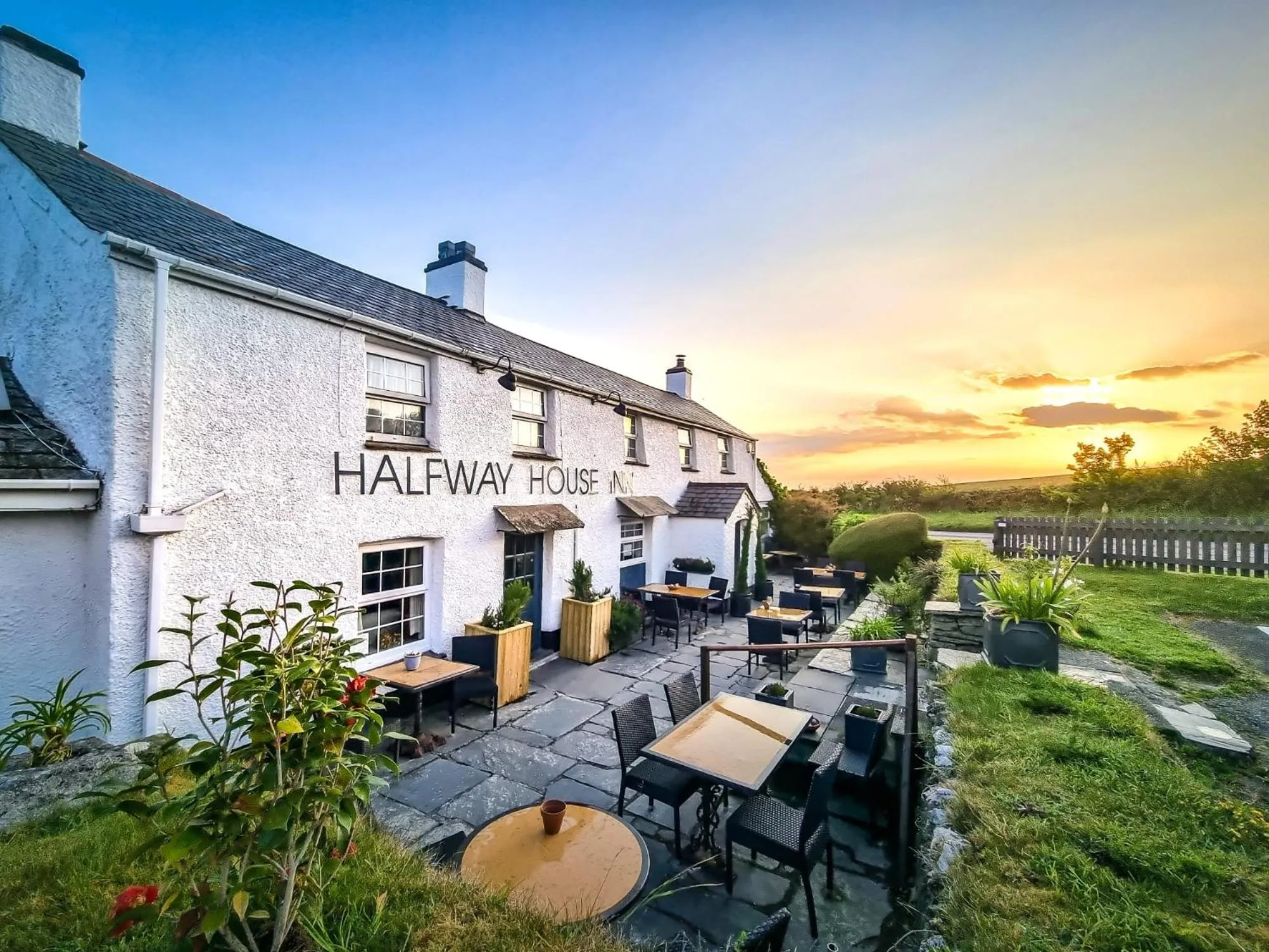 Halfway House Inn