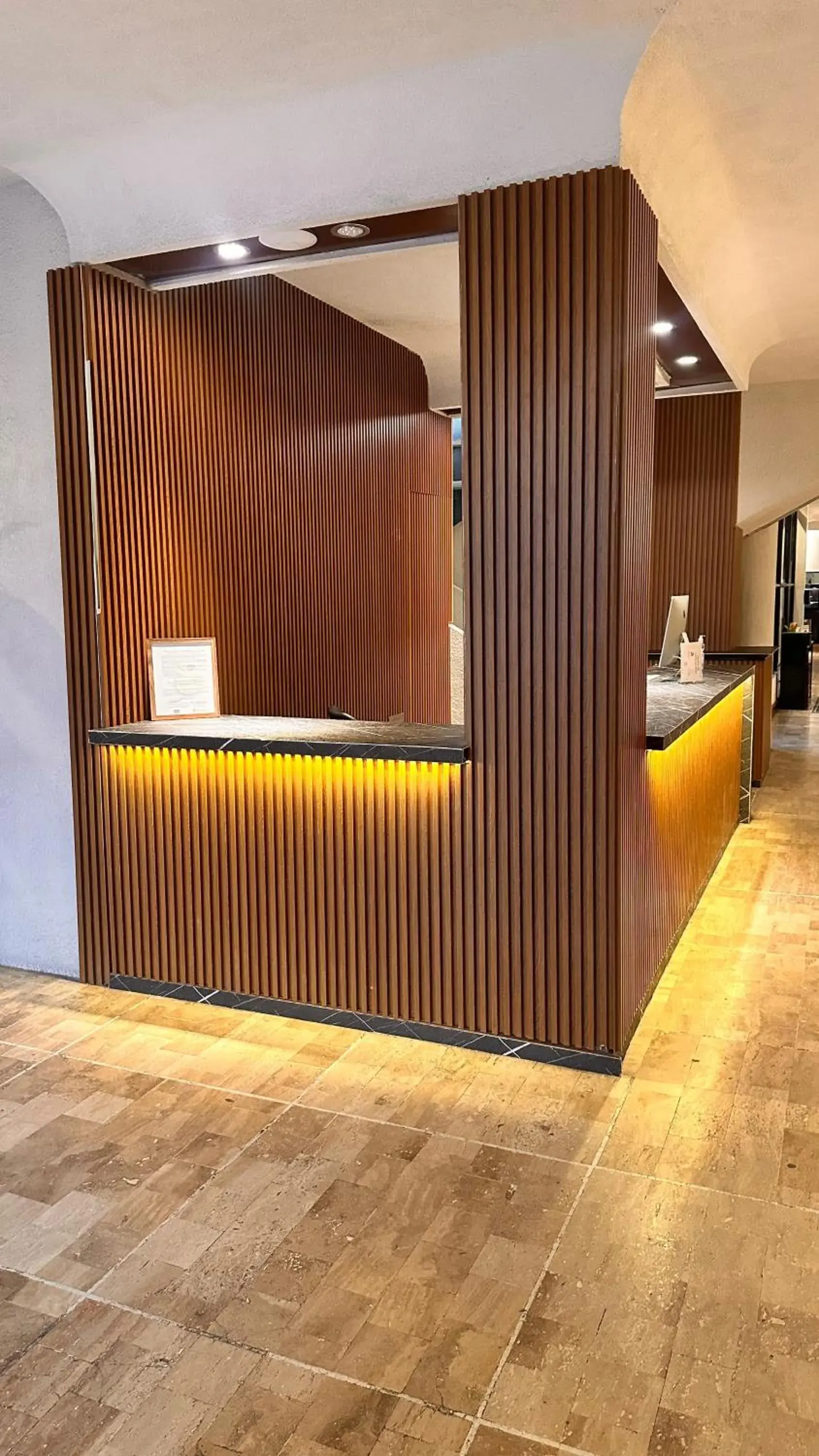 Lobby or reception, Bed in Hotel del Fresno Lobby or reception, Bed in Hotel del Fresno