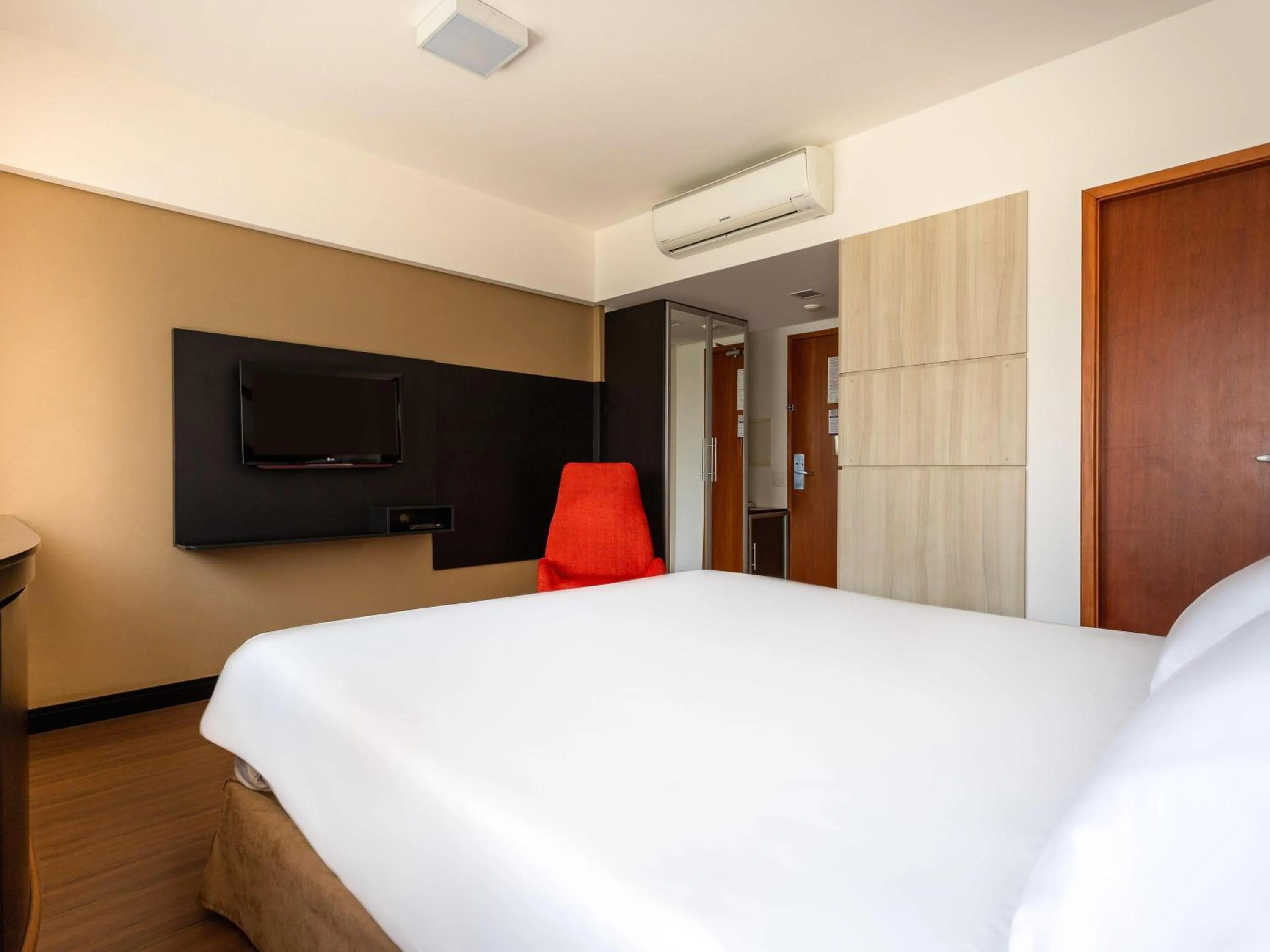 Bedroom, Bed in Mercure Sao Paulo Bela Vista