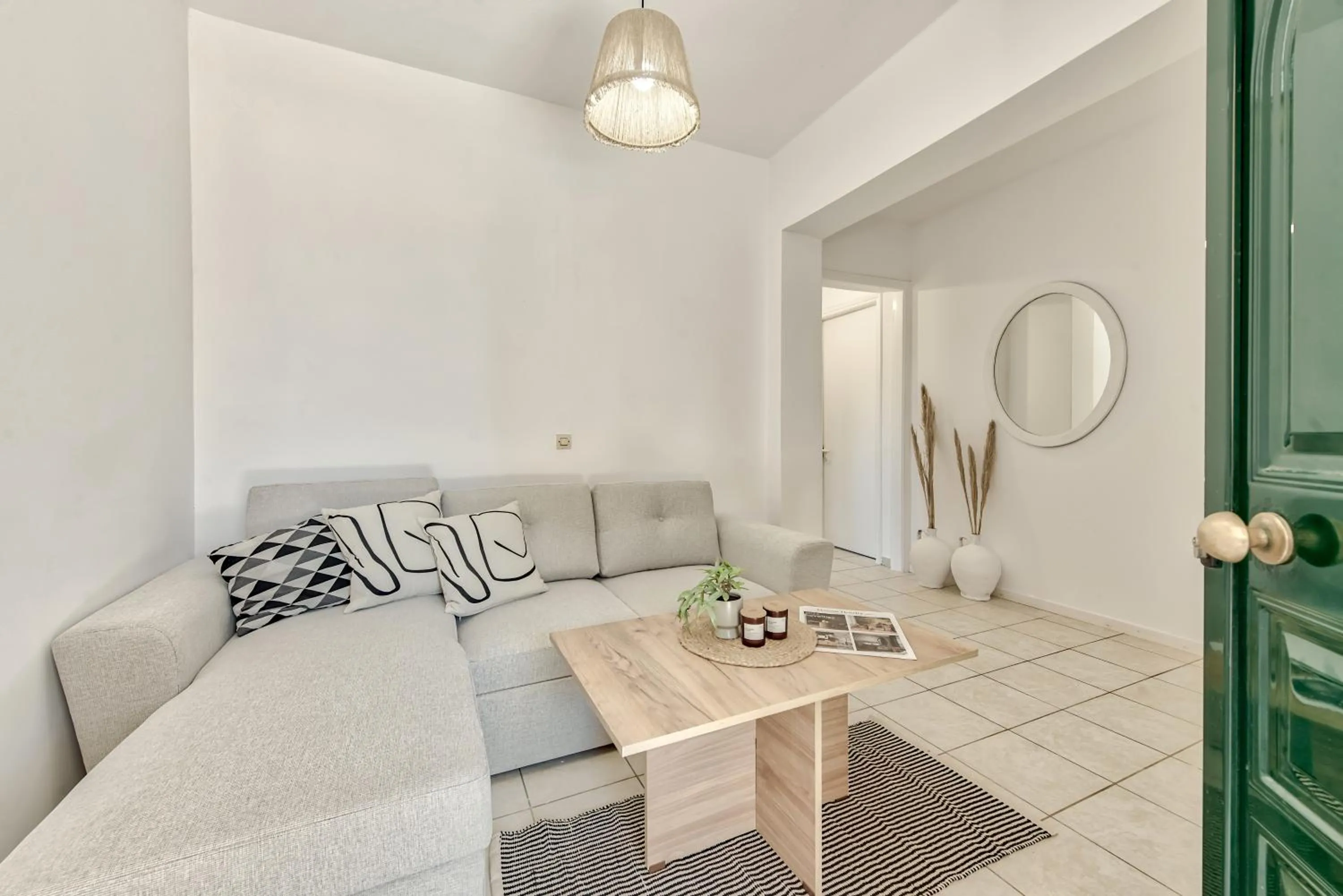Superior Apartment in Santa Maroma Rooms & Houses