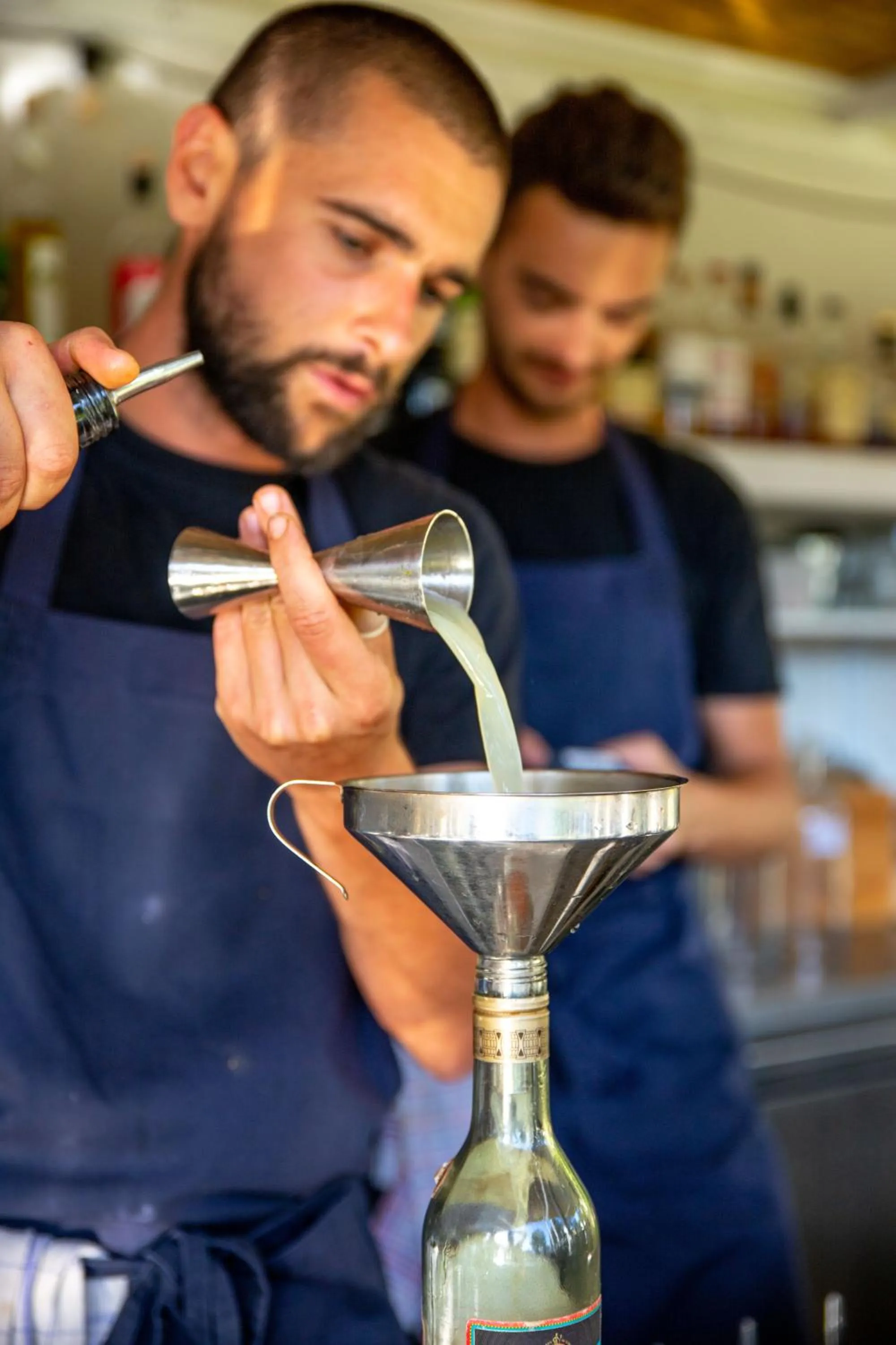 Restaurant/places to eat in Domaine Gao